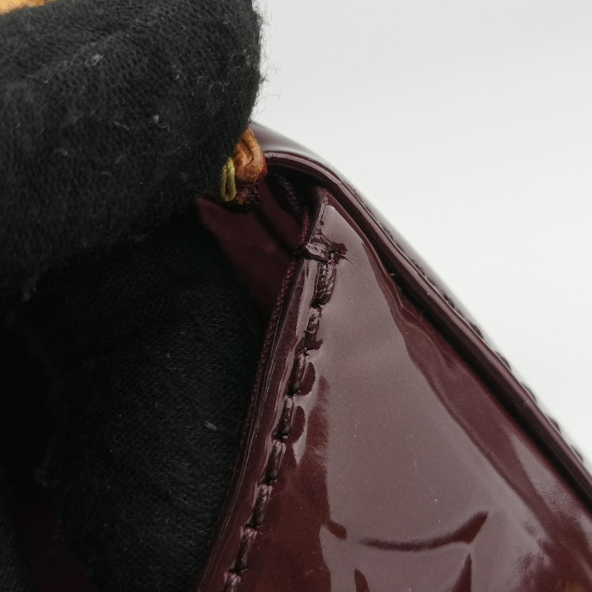 Pre-owned Louis Vuitton Brea MM AMARANTE Vernis M91619 shoulderbag | stylenewstar