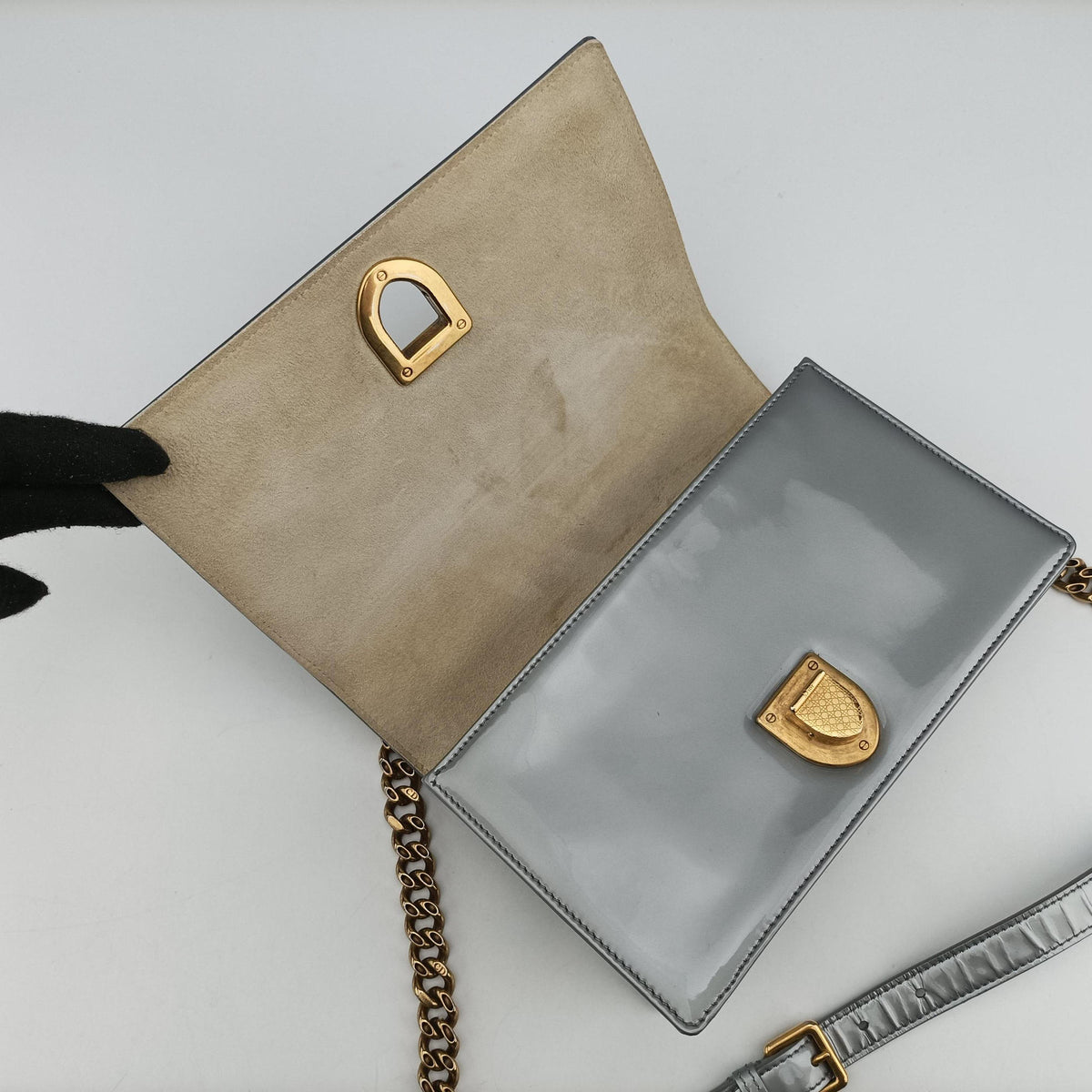 Pre-owned Christian Dior Diorama Silver Patent Leather  shoulderbag | stylenewstar