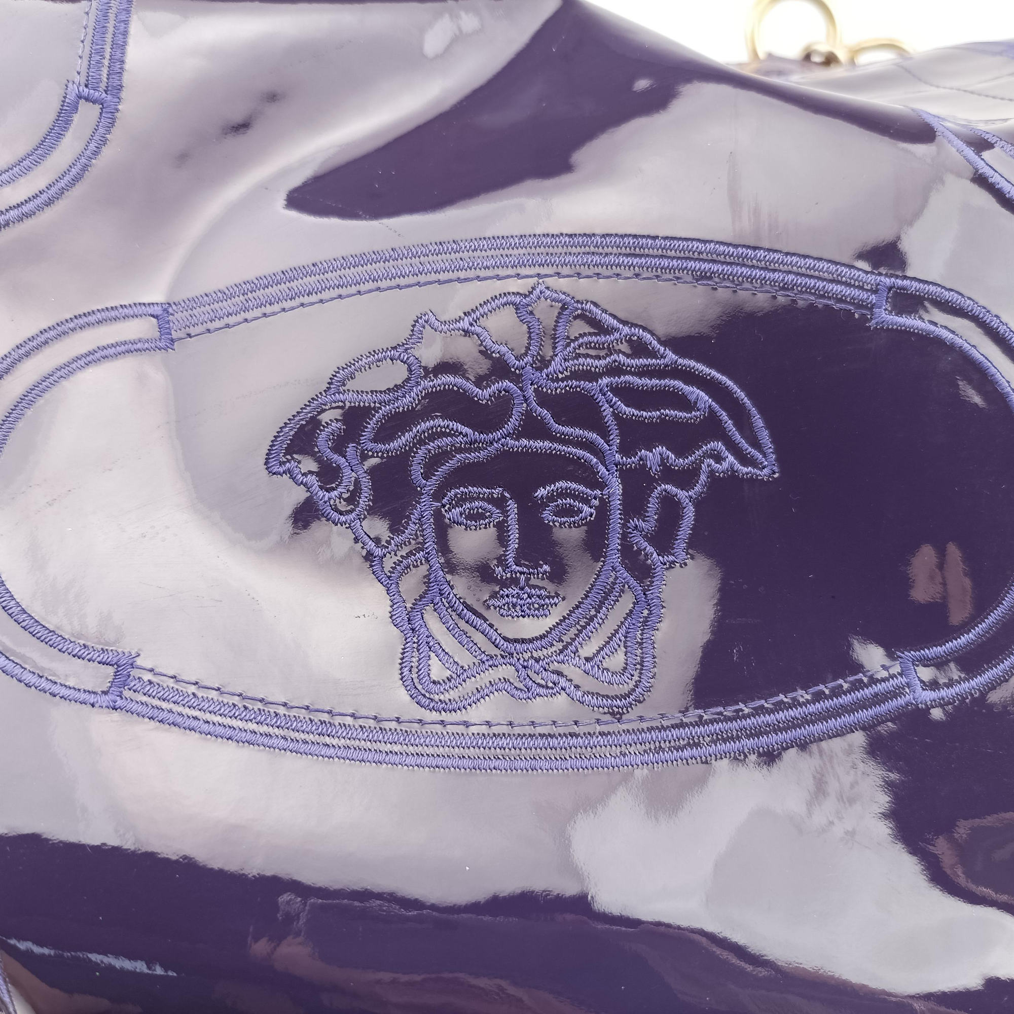 Pre-owned VERSACE medusa Purple Patent Leather  shoulderbag | stylenewstar