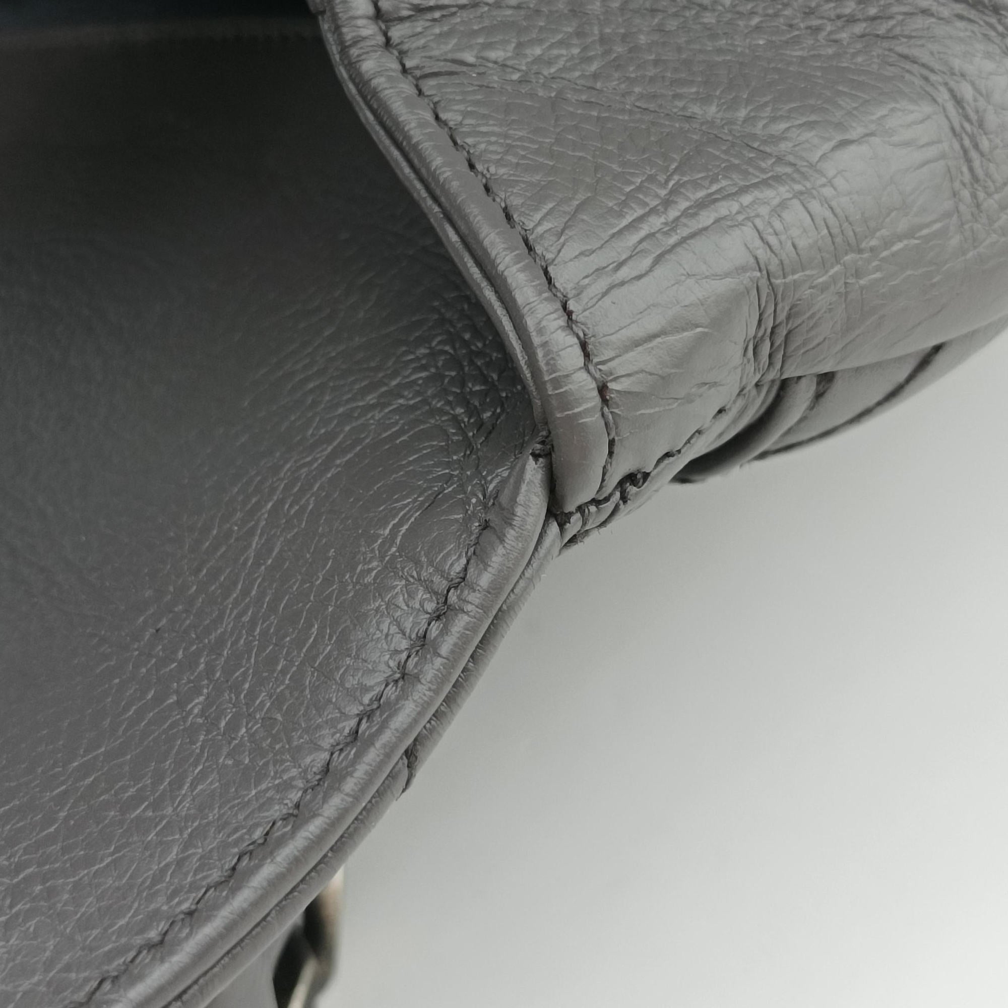 Vintage Yves Saint Laurent COLLEGE Grey Leather 428056 shoulderbag | stylenewstar