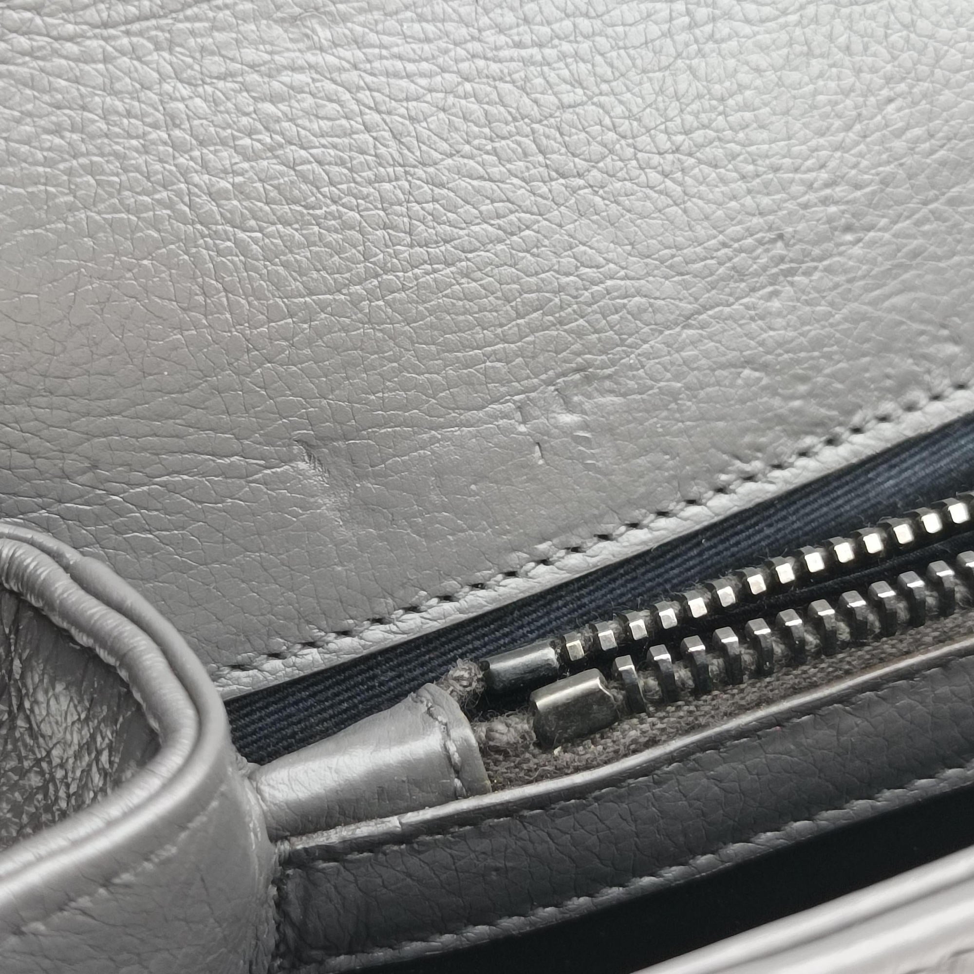 Vintage Yves Saint Laurent COLLEGE Grey Leather 428056 shoulderbag | stylenewstar