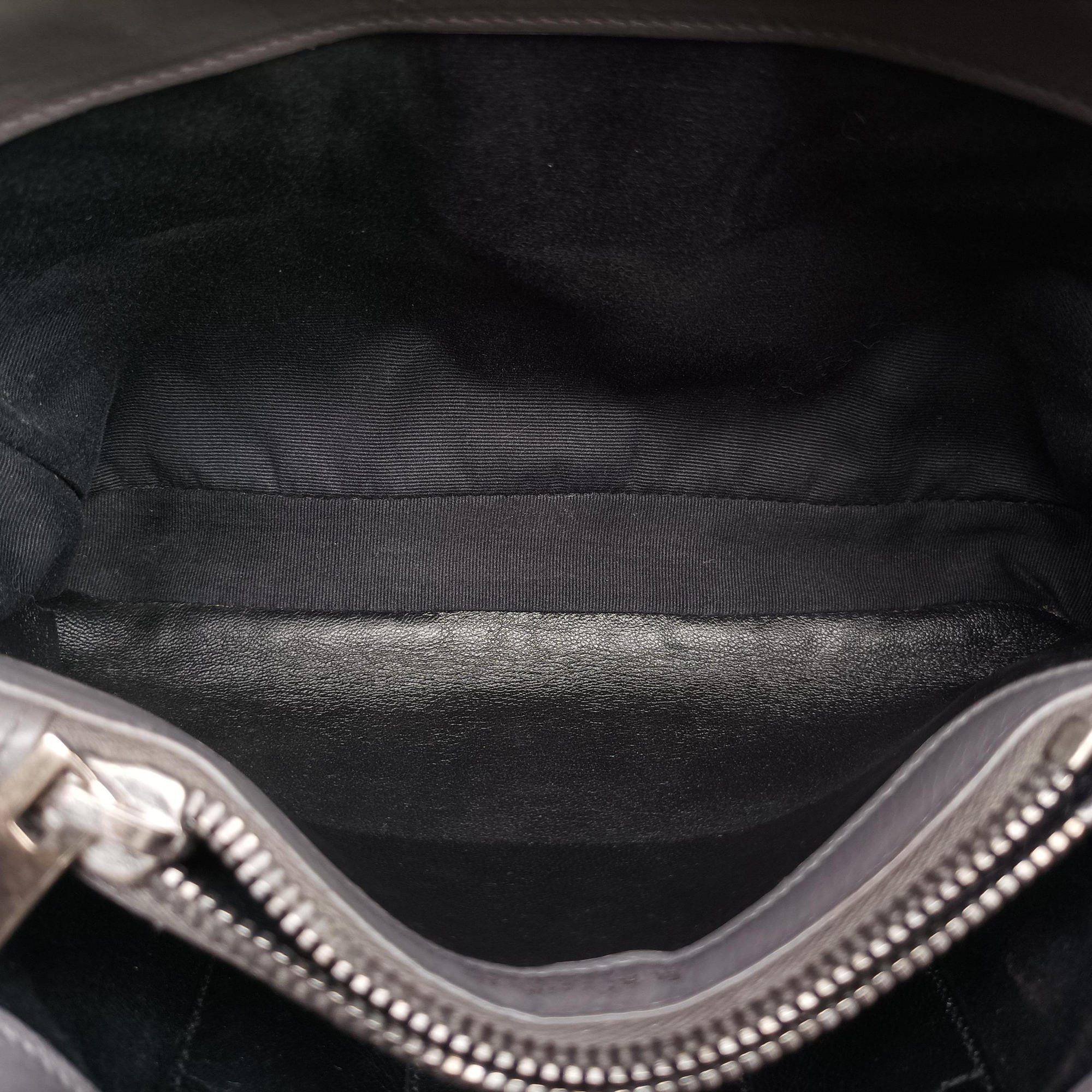 Vintage Yves Saint Laurent COLLEGE Grey Leather 428056 shoulderbag | stylenewstar