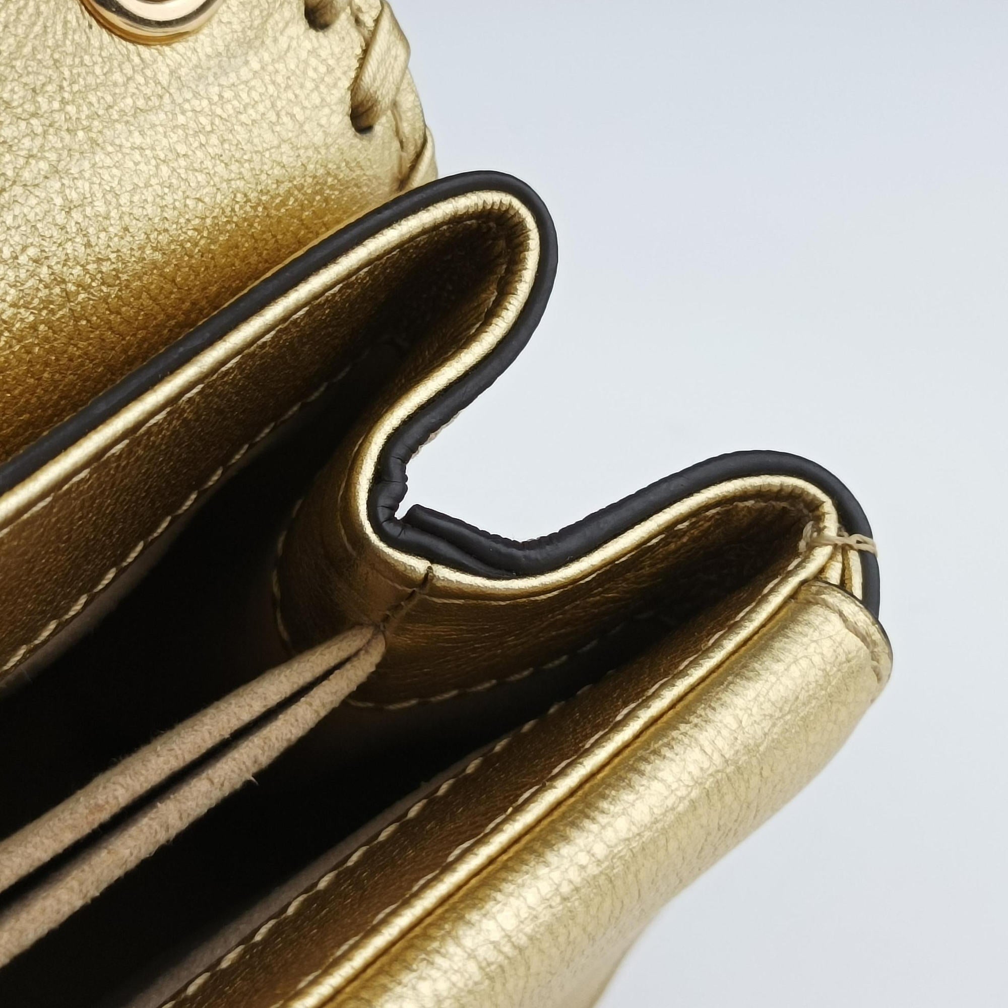 Pre-owned Louis Vuitton Very Chain Golden Leather M43202 shoulderbag | stylenewstar