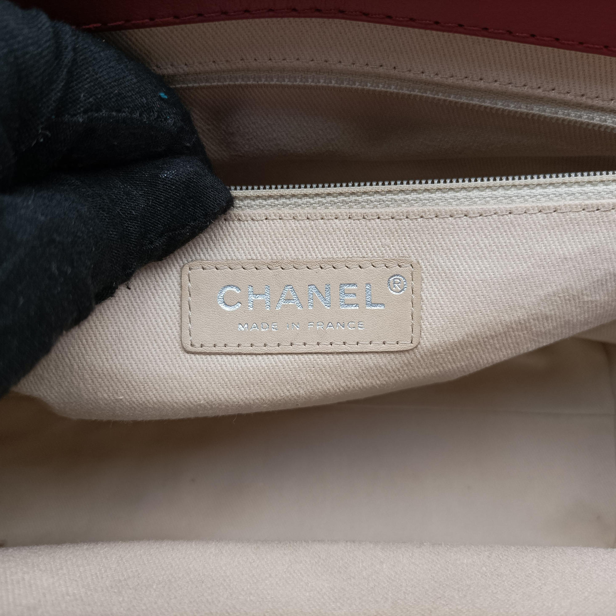 Pre-owned Chanel Matelasse Cocomark GST Red Patent A65734 shoulderbag | stylenewstar