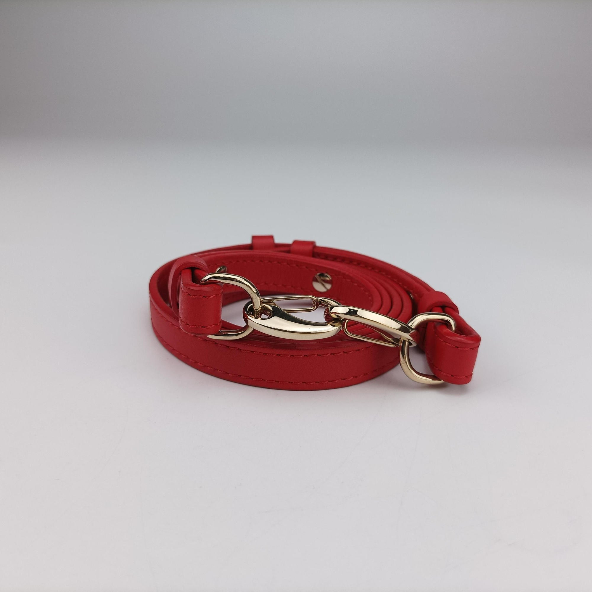 Pre-owned VERSACE Palazzo Empire Red Leather  shoulderbag | stylenewstar