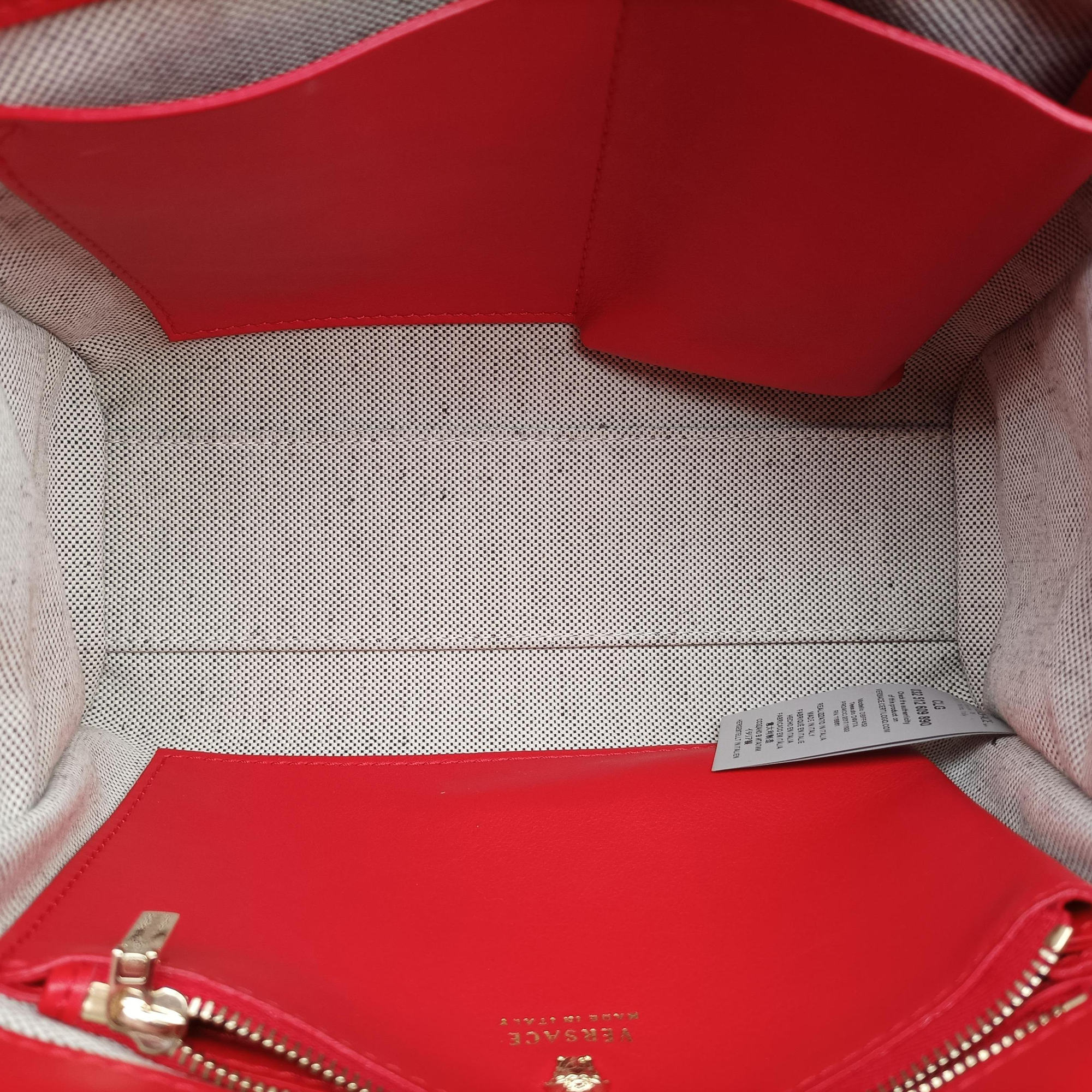Pre-owned VERSACE Palazzo Empire Red Leather  shoulderbag | stylenewstar