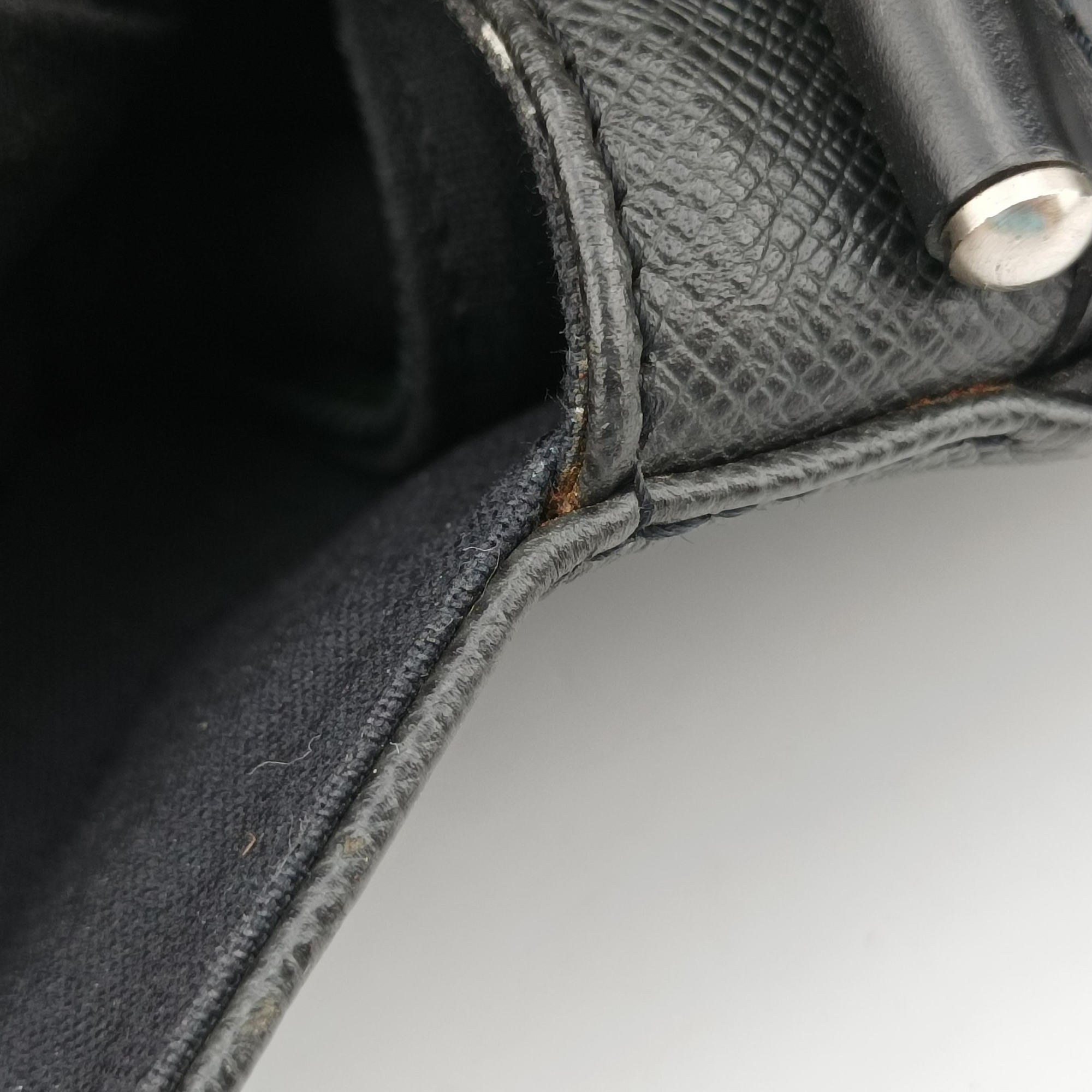 Pre-owned Louis Vuitton Viktor Ardoise Taiga x canvas M30142 crossbodybag | stylenewstar