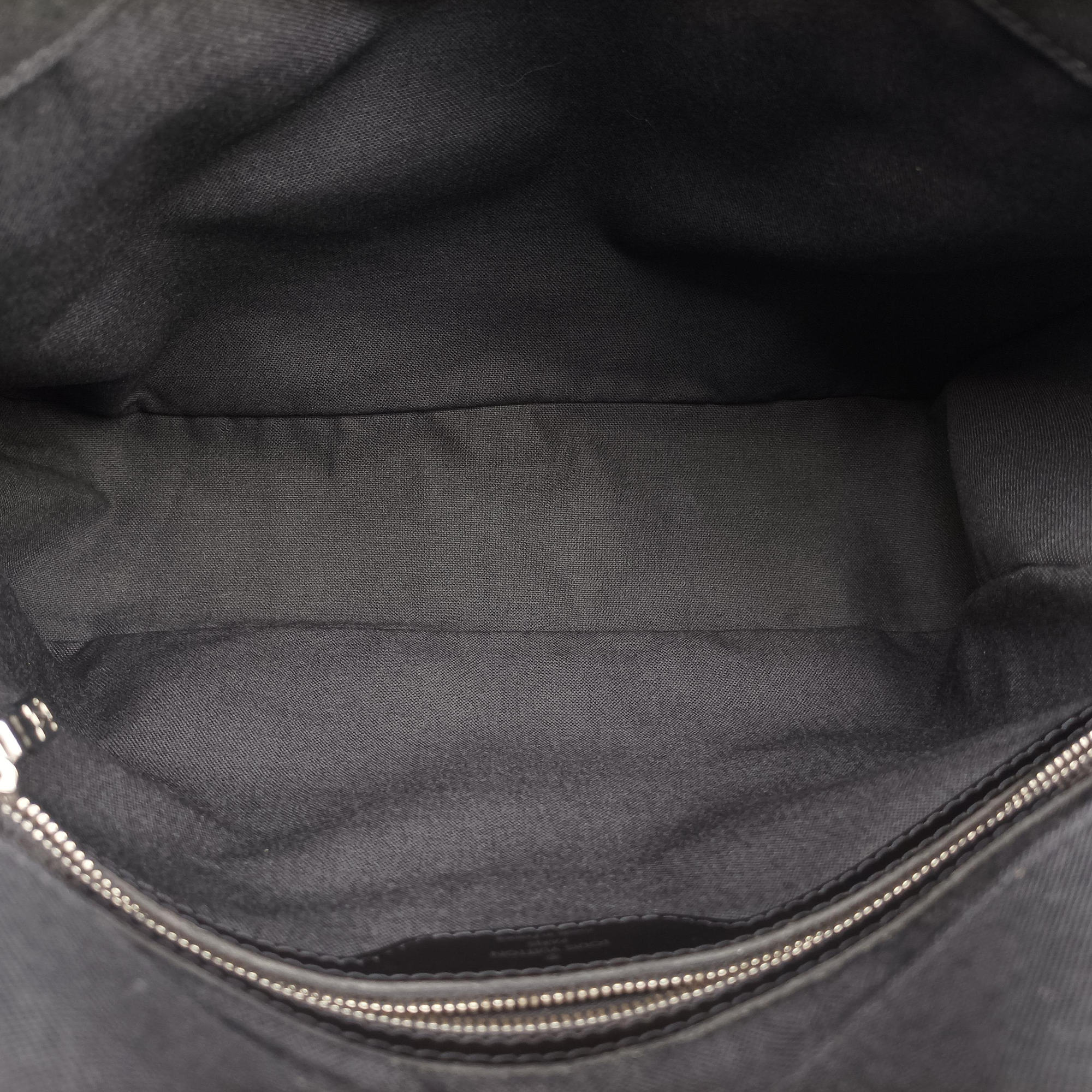 Pre-owned Louis Vuitton Viktor Ardoise Taiga x canvas M30142 crossbodybag | stylenewstar