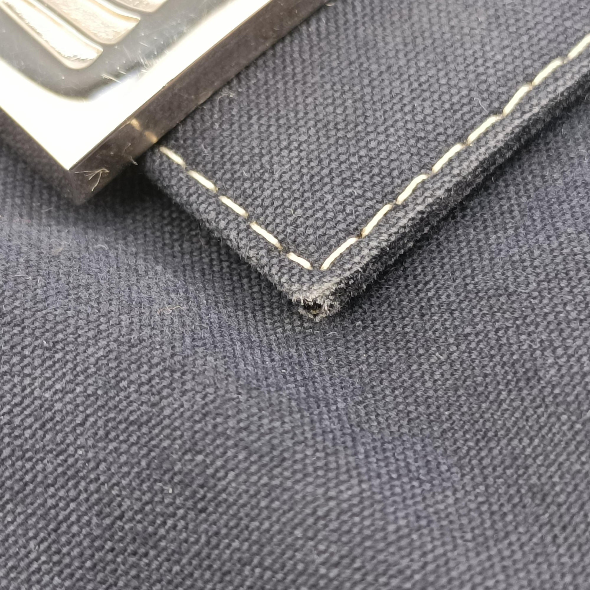 Secondhand Fendi Mamma Bucket Navy Denim 22112 shoulderbag | stylenewstar