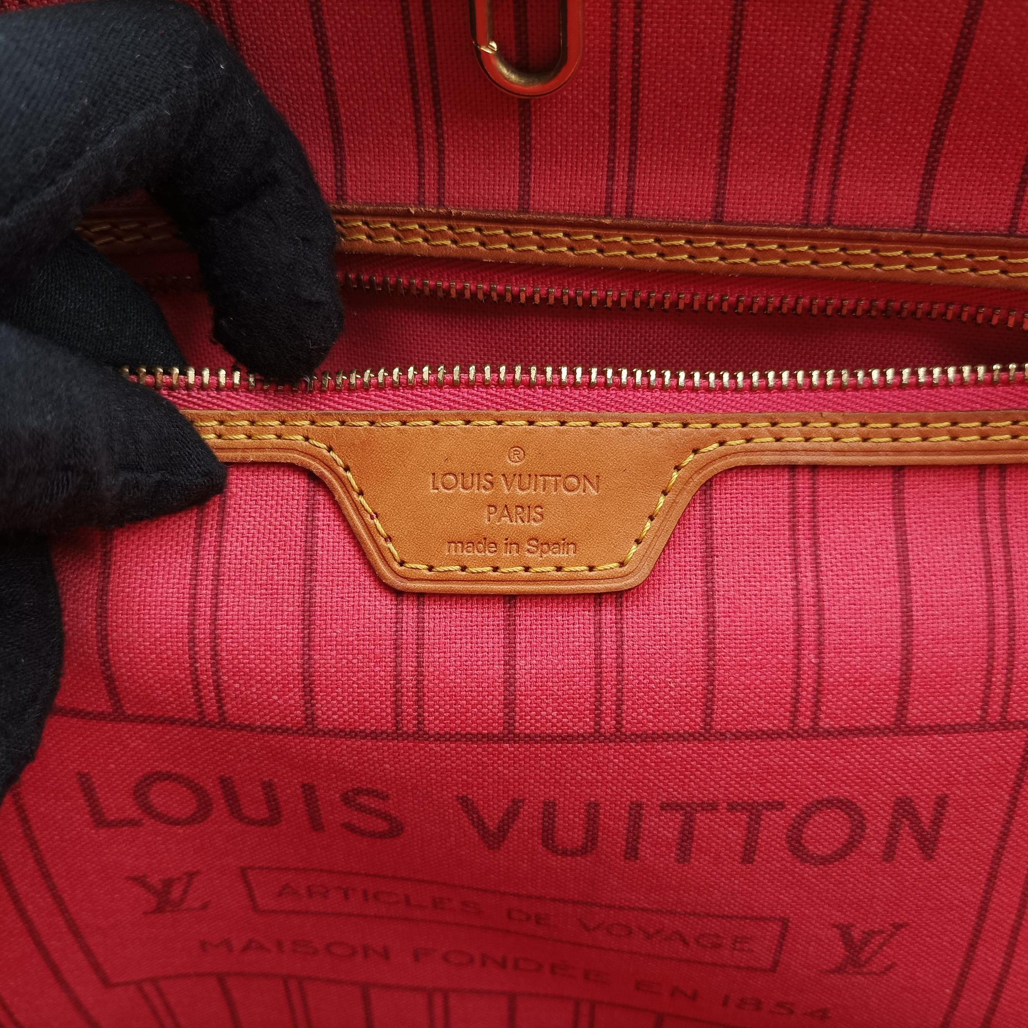 Pre-owned Louis Vuitton Neverfull MM brown×multi Monogram La Mage M41603 handbag | stylenewstar