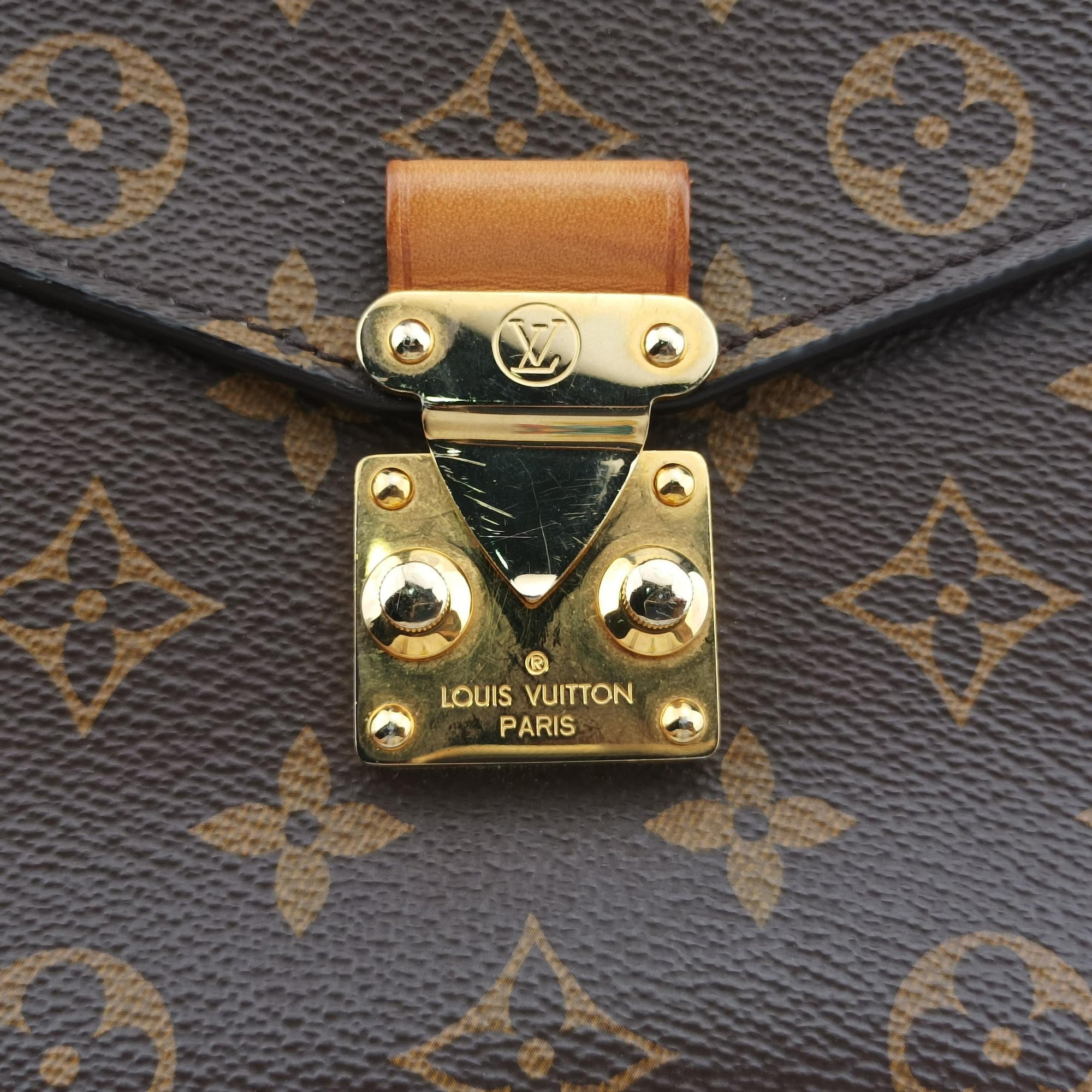 Pre-owned Louis Vuitton Pochette Metis MM Brown Monogram Canvas M44875 shoulderbag | stylenewstar