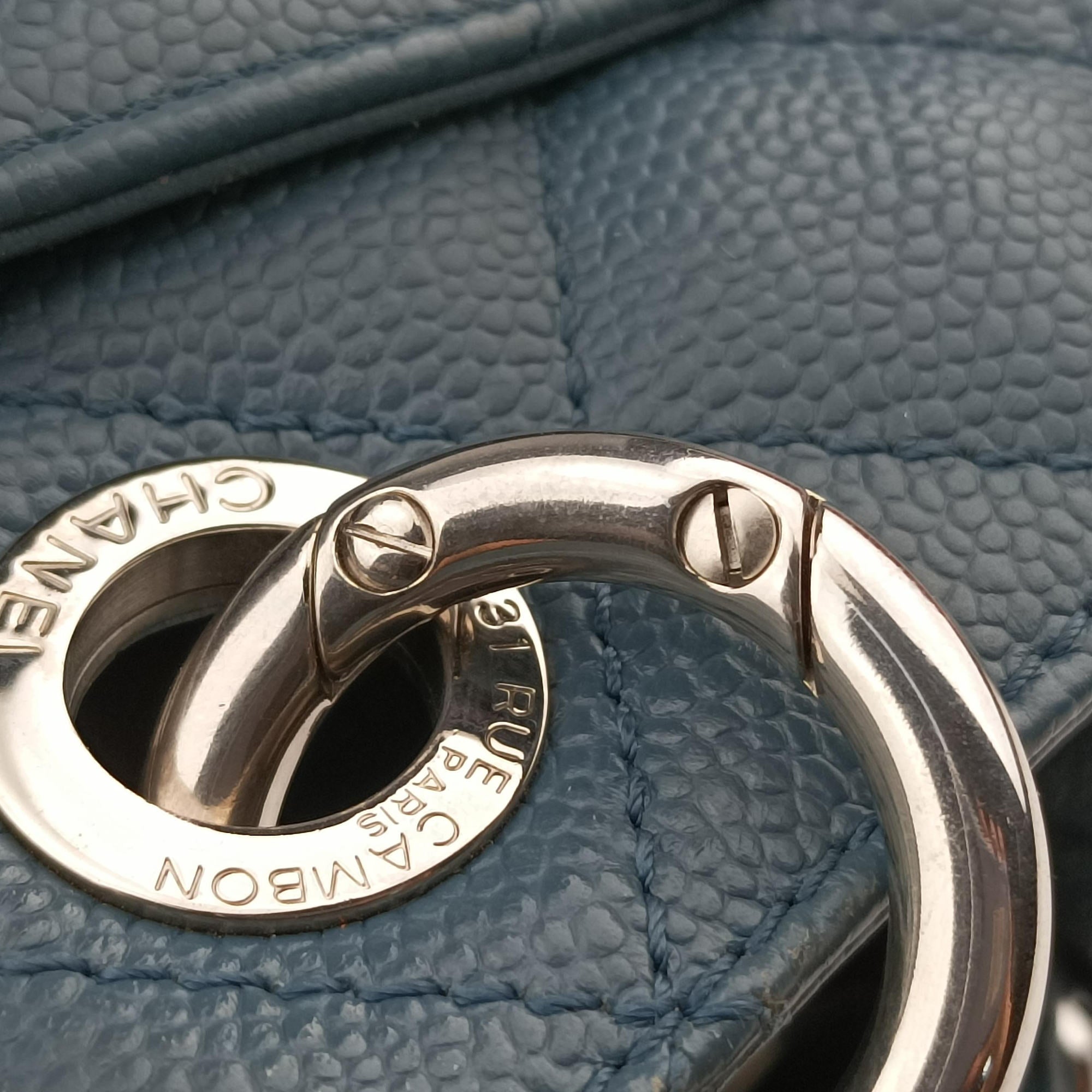Secondhand Chanel Matelasse Cocomark GST Blue caviar skin A50995 shoulderbag | stylenewstar