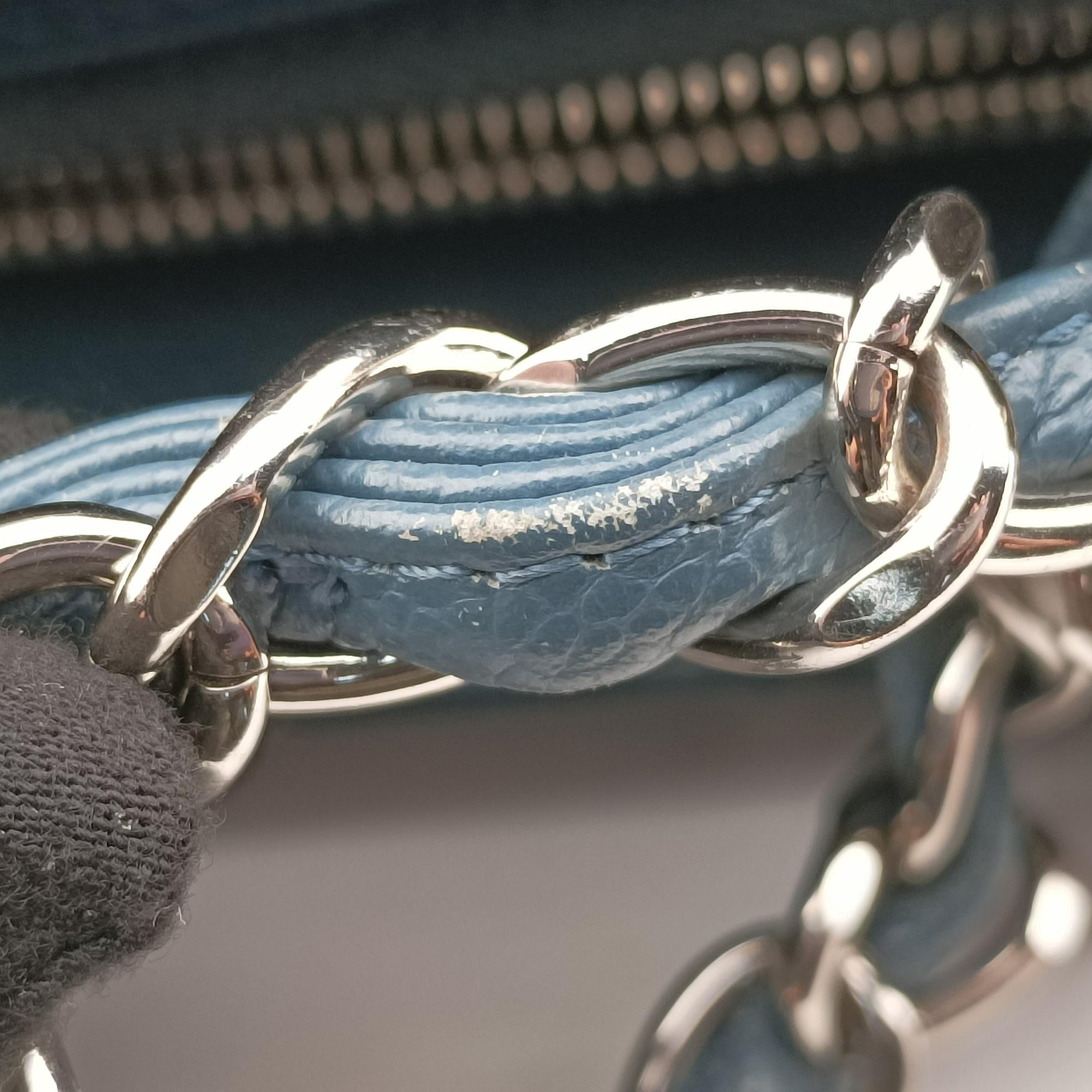 Secondhand Chanel Matelasse Cocomark GST Blue caviar skin A50995 shoulderbag | stylenewstar