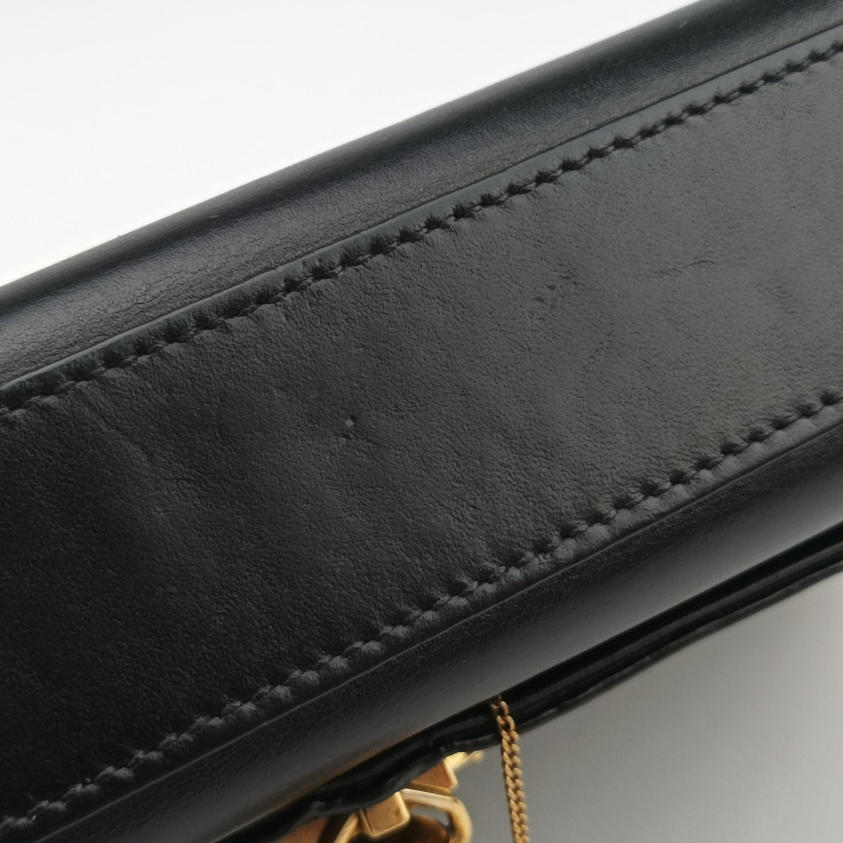 Pre-owned Yves Saint Laurent KATE Black Leather 354119 shoulderbag | stylenewstar