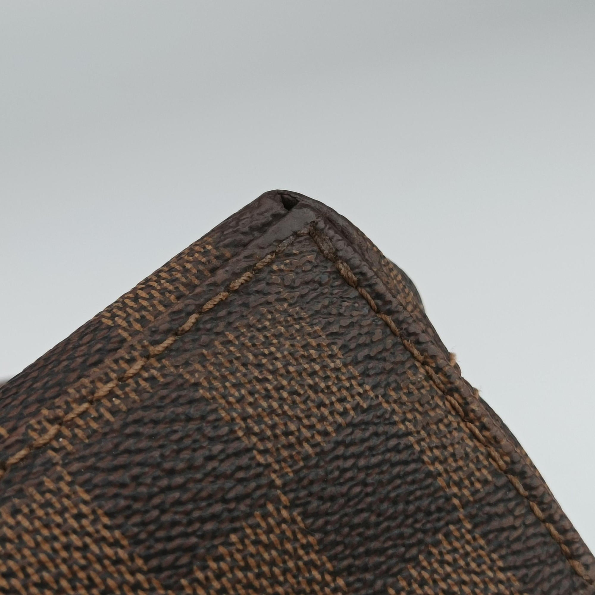 Secondhand Louis Vuitton Porte-Documents Jour EBENE Damier Canvas N42242 handbag | stylenewstar