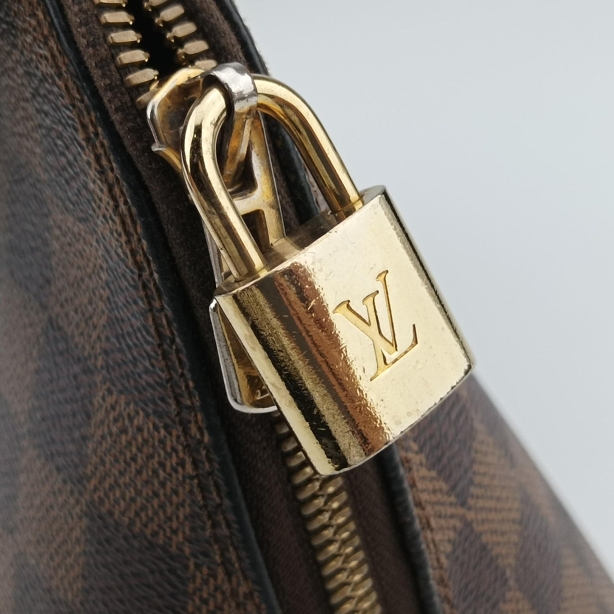 Pre-owned Louis Vuitton Alma　PM EBENE Damier Canvas N51131 handbag | stylenewstar