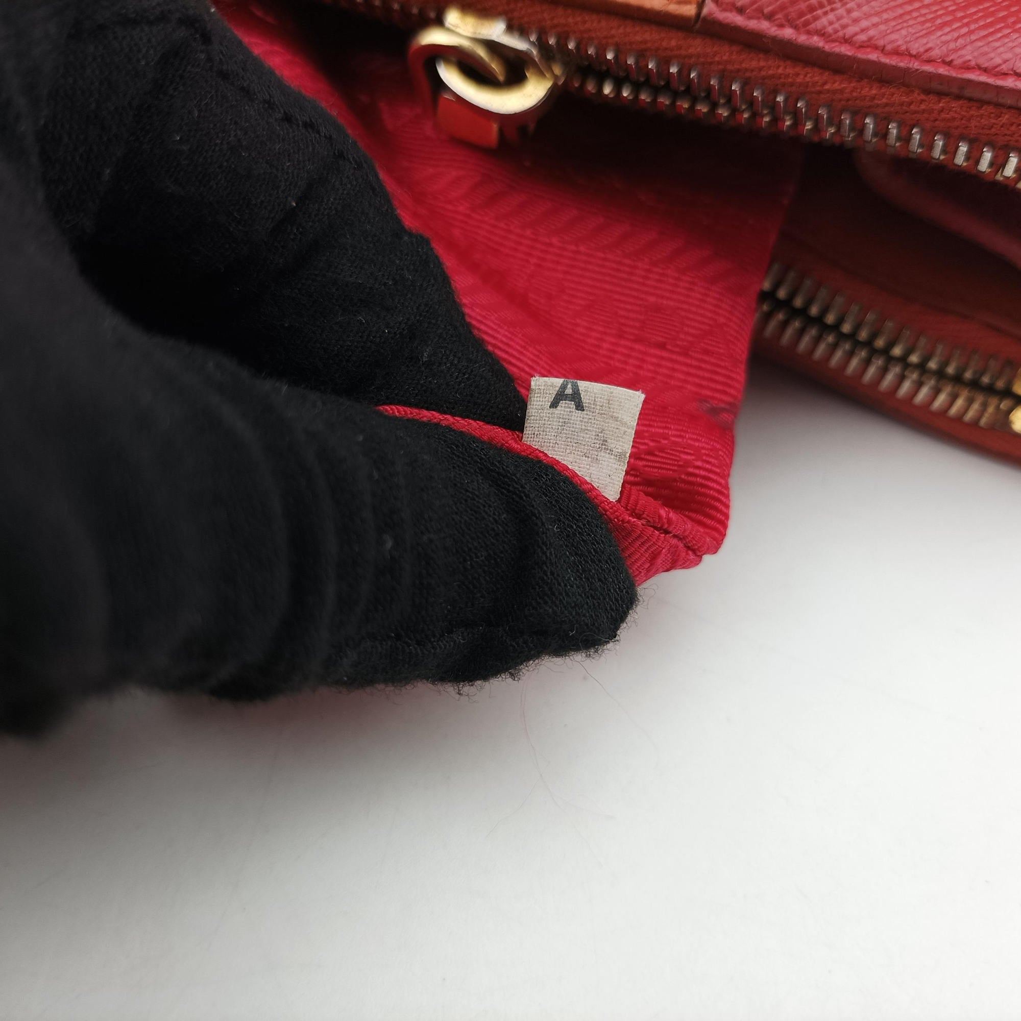 Pre-owned Prada Galleria Orange×red SAFFIANO Leather BN1844 shoulderbag | stylenewstar