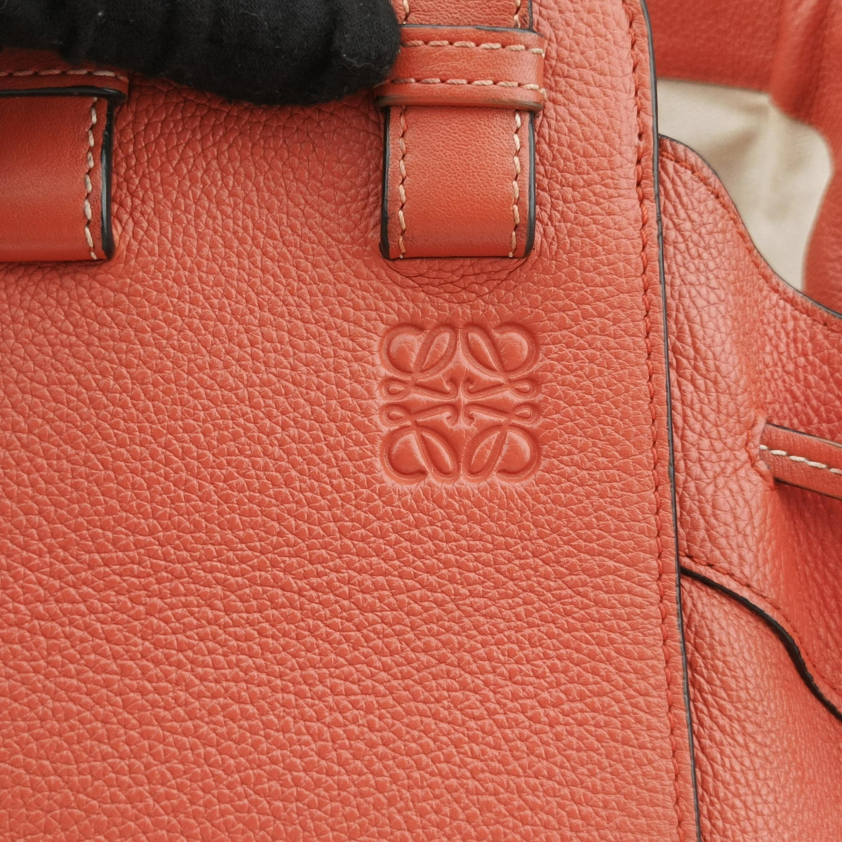 Secondhand Loewe Hammock Orange Leather  shoulderbag | stylenewstar