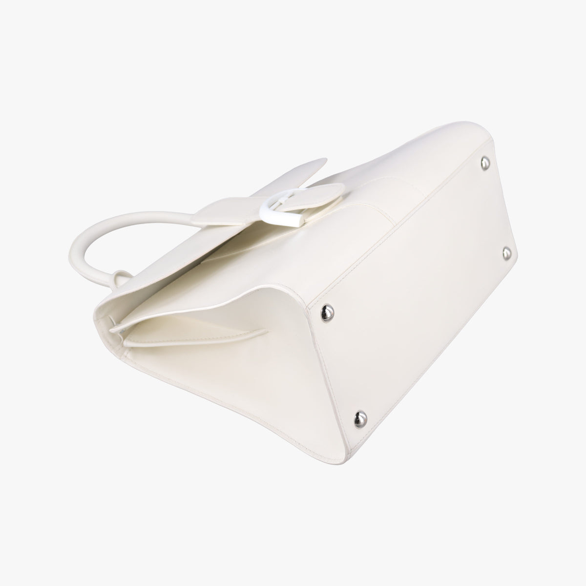 Secondhand Delvaux Brillon MM
 White Leather  shoulderbag | stylenewstar
