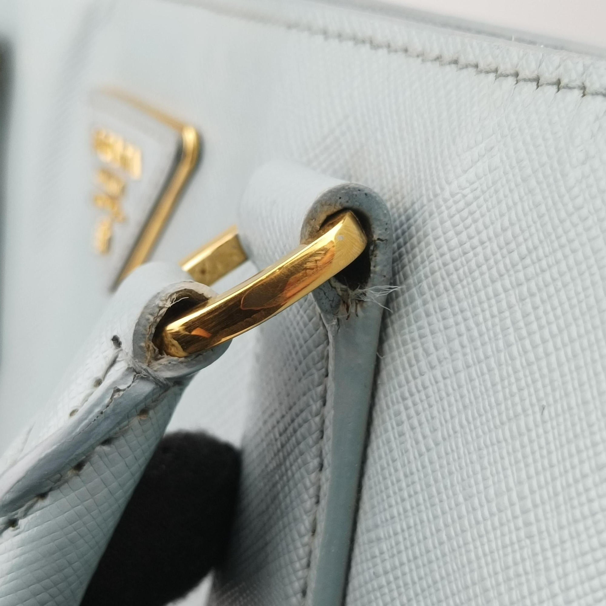 Pre-owned Prada Galleria Blue SAFFIANO Leather BN2274 handbag | stylenewstar