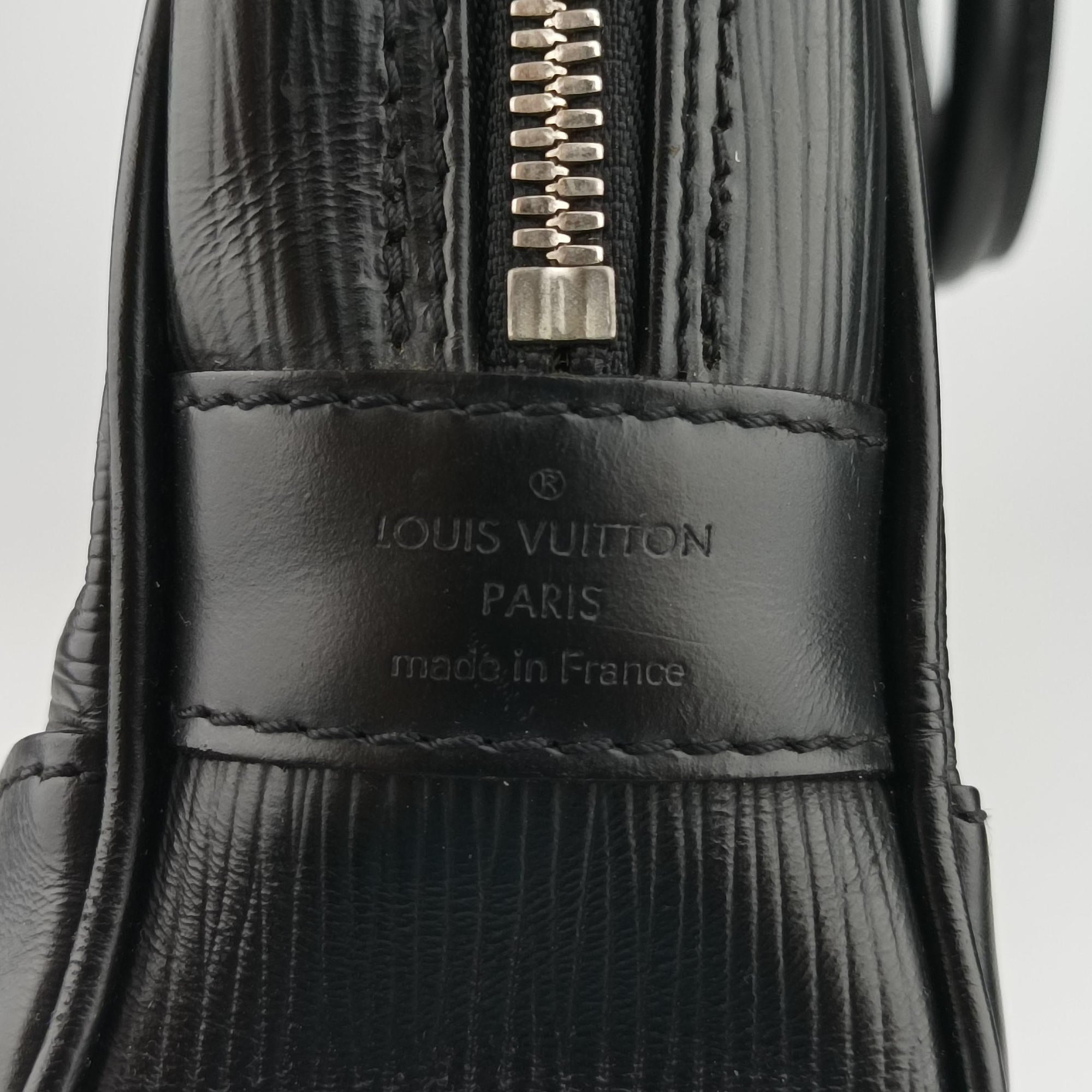 Vintage Louis Vuitton Porto Document Voyage Noir Epi M59162 handbag | stylenewstar