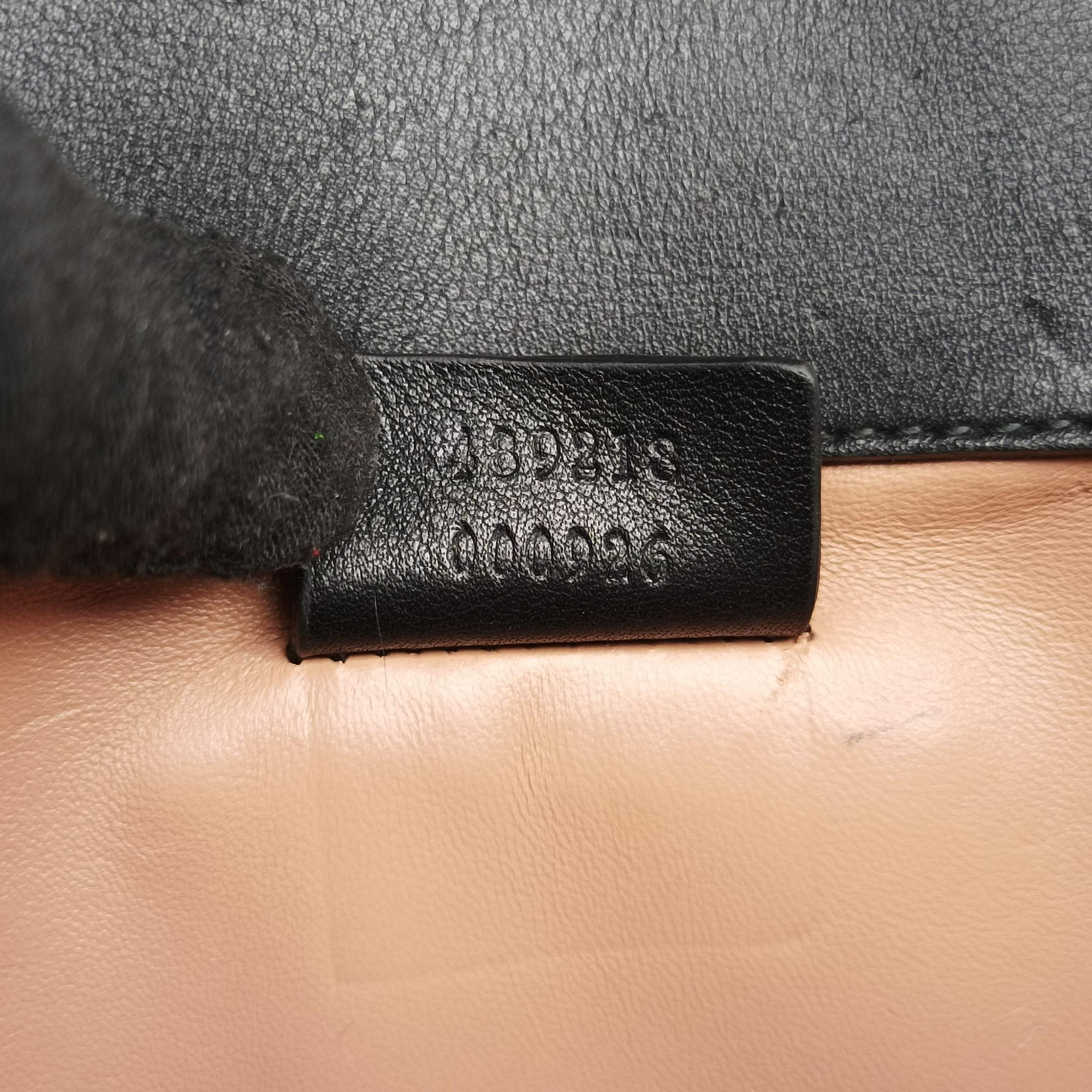 Secondhand Gucci Broadway Black velour 489218 shoulderbag | stylenewstar