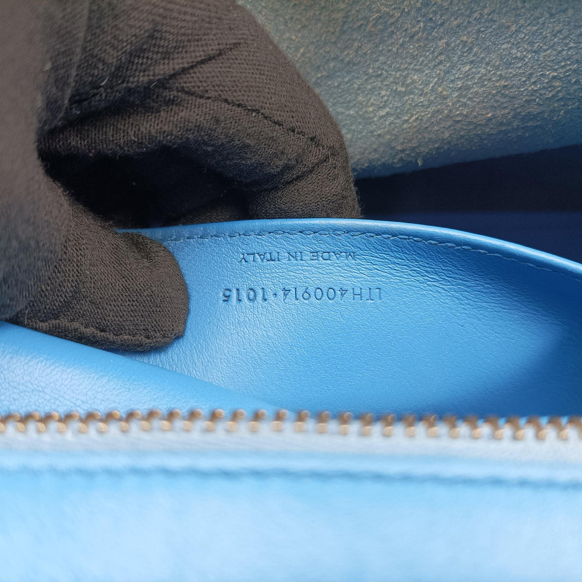 Secondhand Yves Saint Laurent BABY CABAS Blue Leather 400914 shoulderbag | stylenewstar