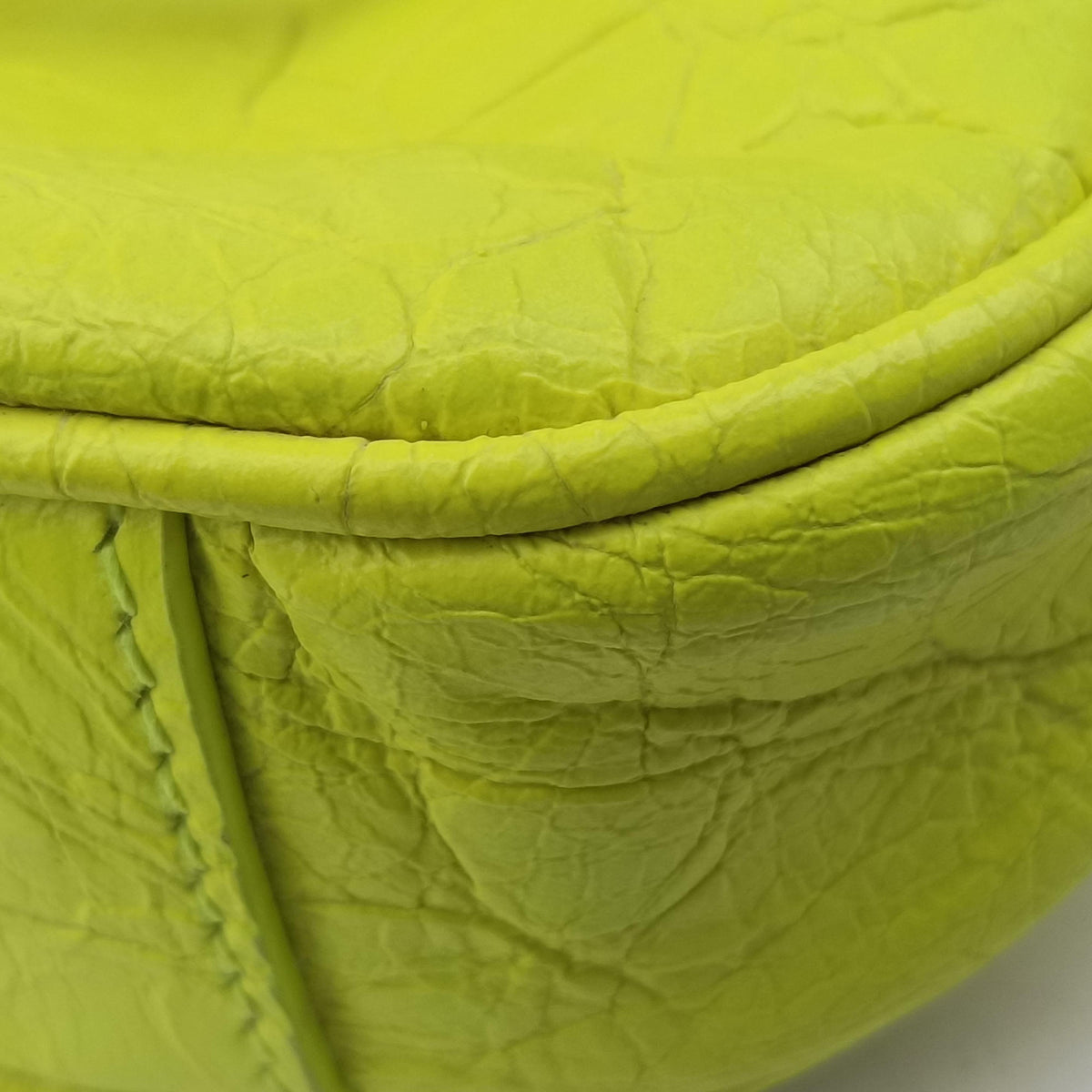Secondhand Balenciaga Le Cagole Yellow lambskin  shoulderbag | stylenewstar