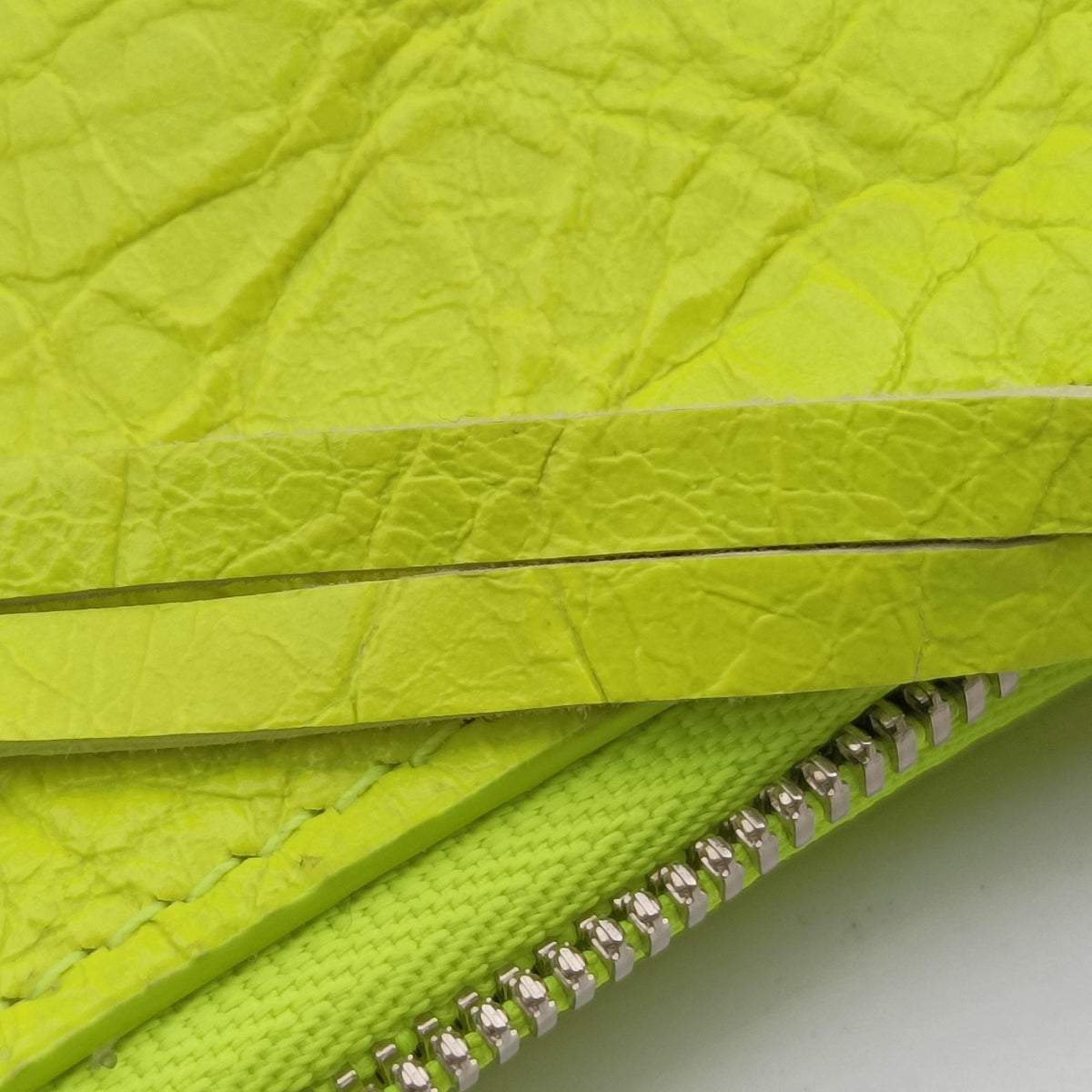 Secondhand Balenciaga Le Cagole Yellow lambskin  shoulderbag | stylenewstar