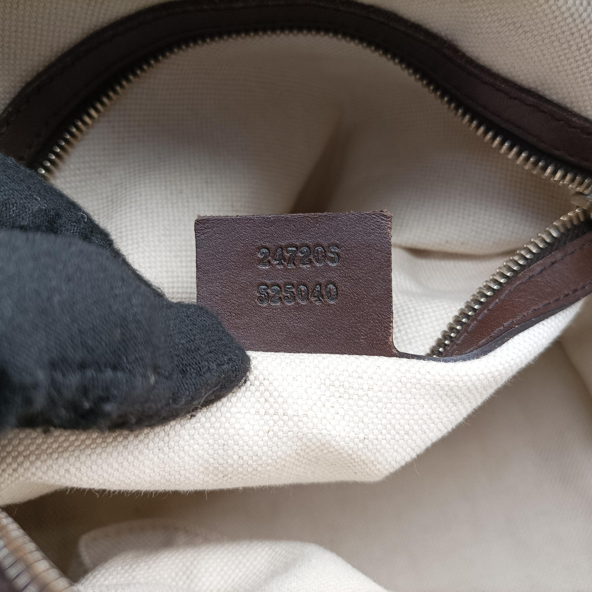 Pre-owned Gucci Sherry Line Beige×green×red canvas×leather 247205 shoulderbag | stylenewstar