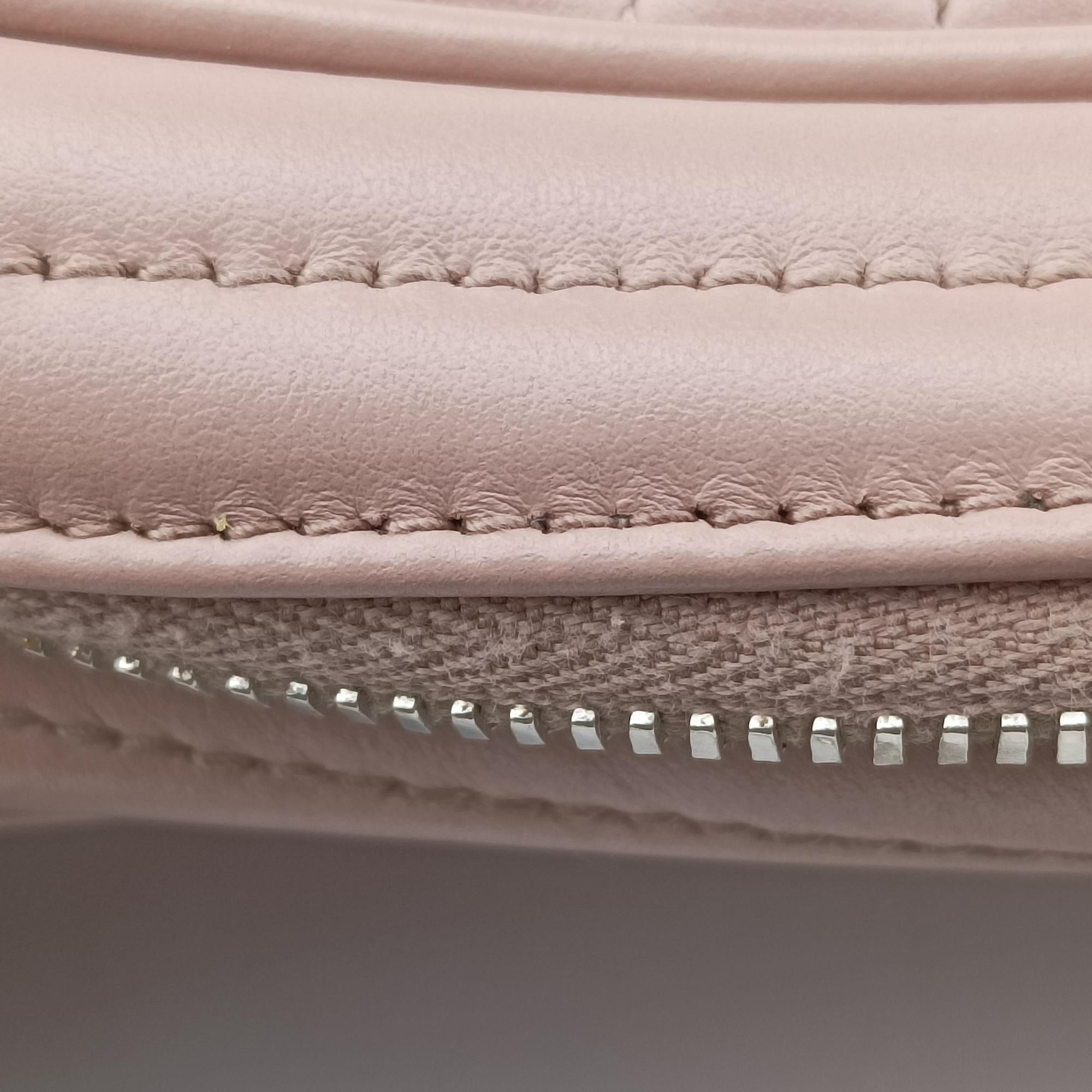 Secondhand Prada Diagramme Pink Leather 1BH084 shoulderbag | stylenewstar