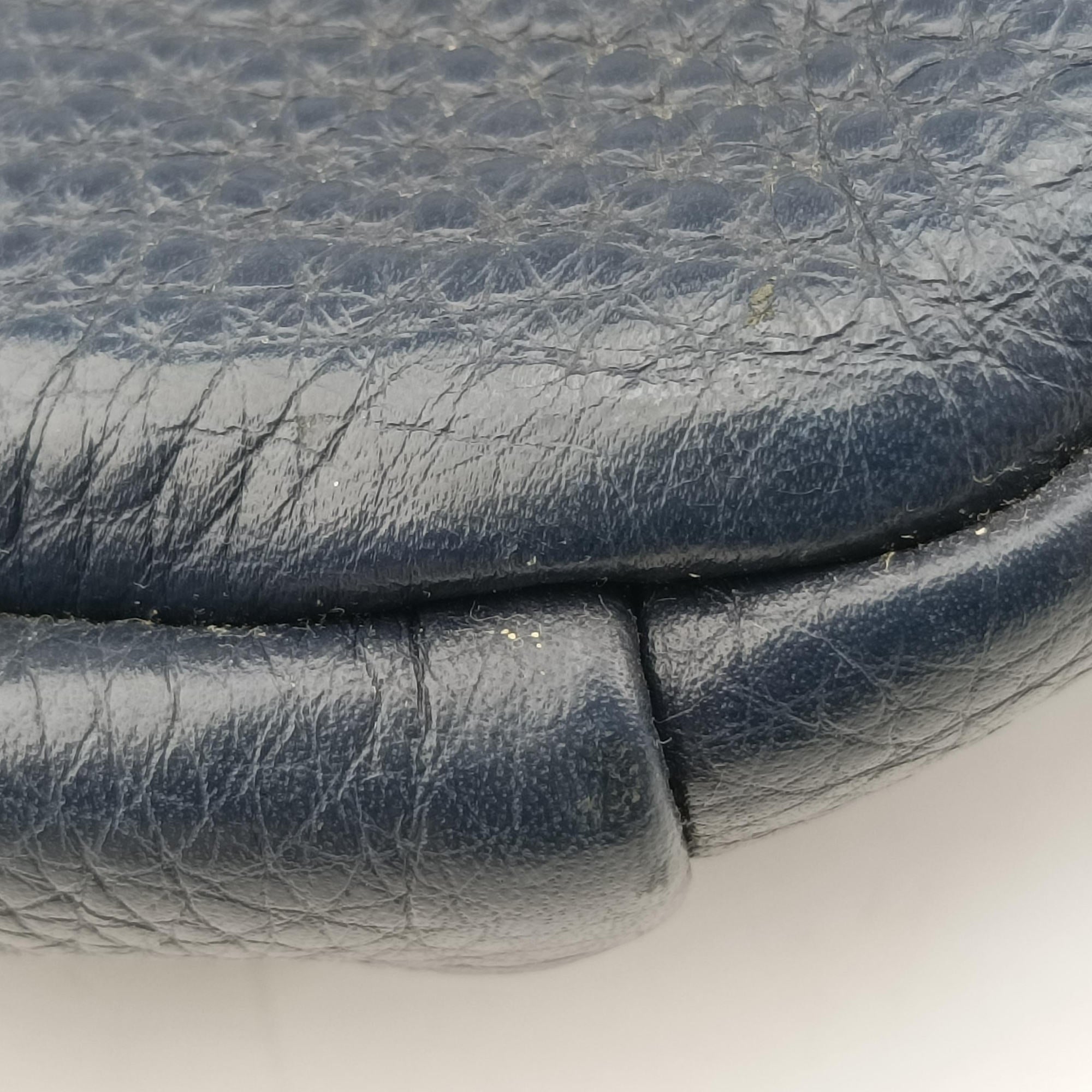 Secondhand Fendi Pecan AMOR Logo Navy Leather 7VA446 bum bag/waist bag | stylenewstar