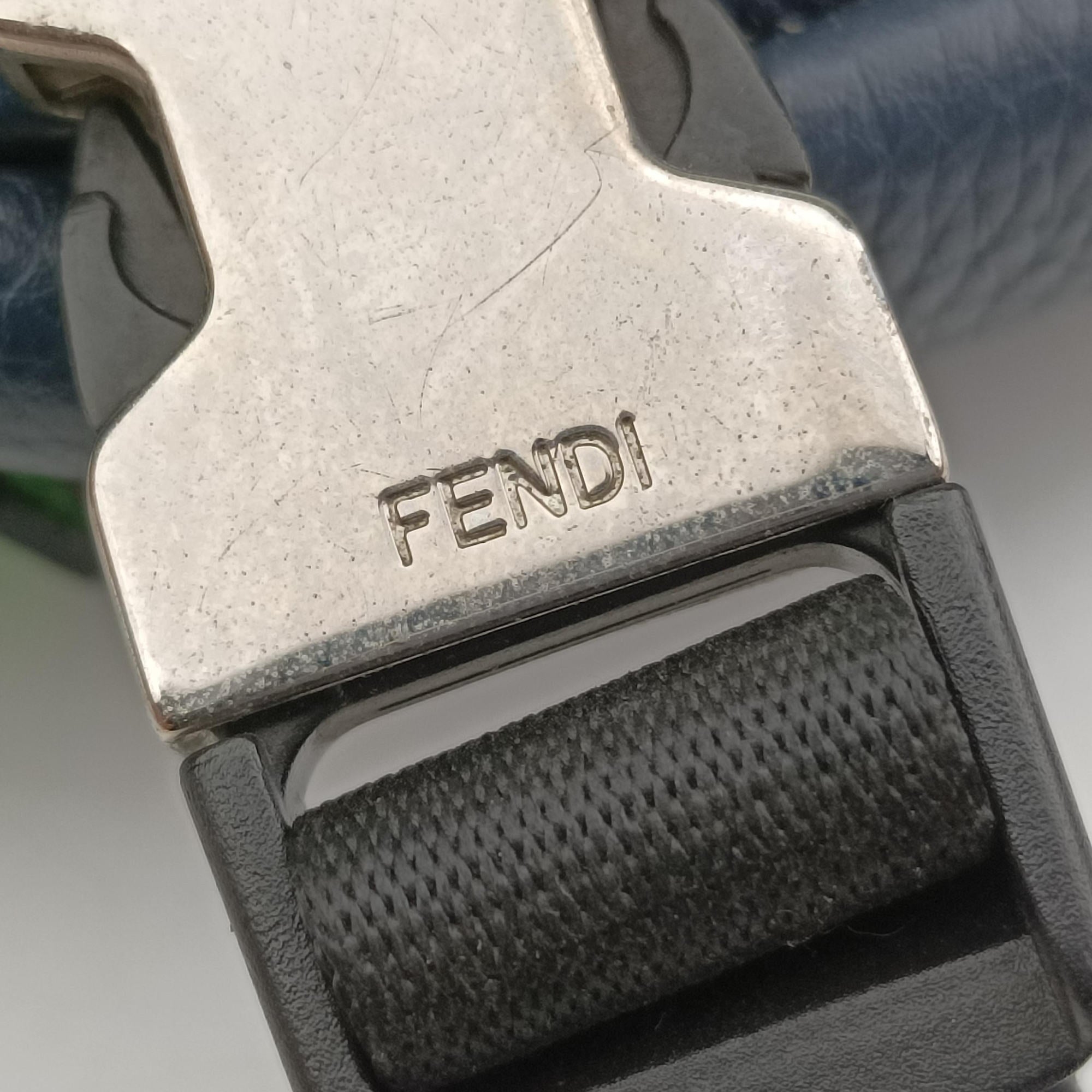 Secondhand Fendi Pecan AMOR Logo Navy Leather 7VA446 bum bag/waist bag | stylenewstar