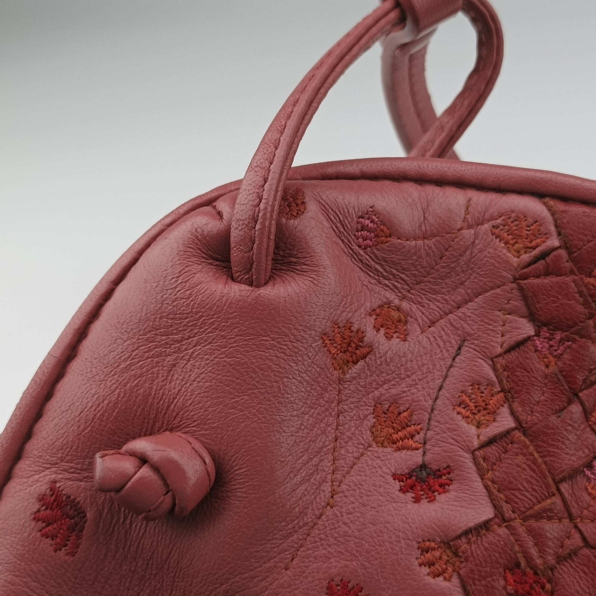 Secondhand Bottega Veneta Floral Intrecciato Pink×multicolor lambskin  shoulderbag | stylenewstar