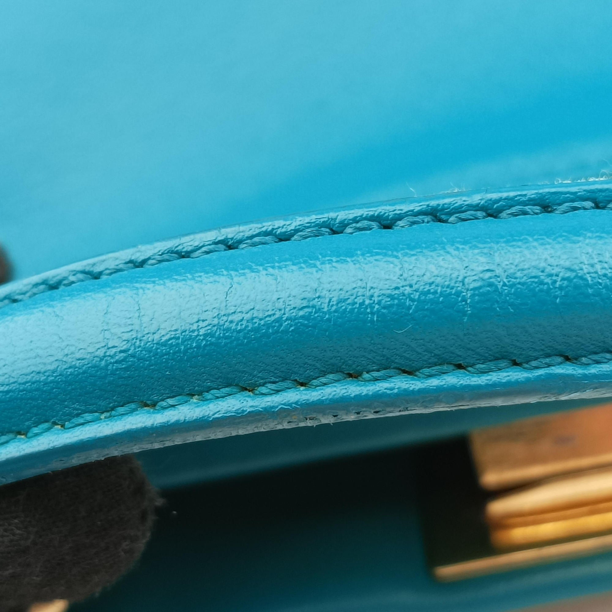 Pre-owned Fendi PEEKABOO Blue Leather 8BN244 shoulderbag | stylenewstar