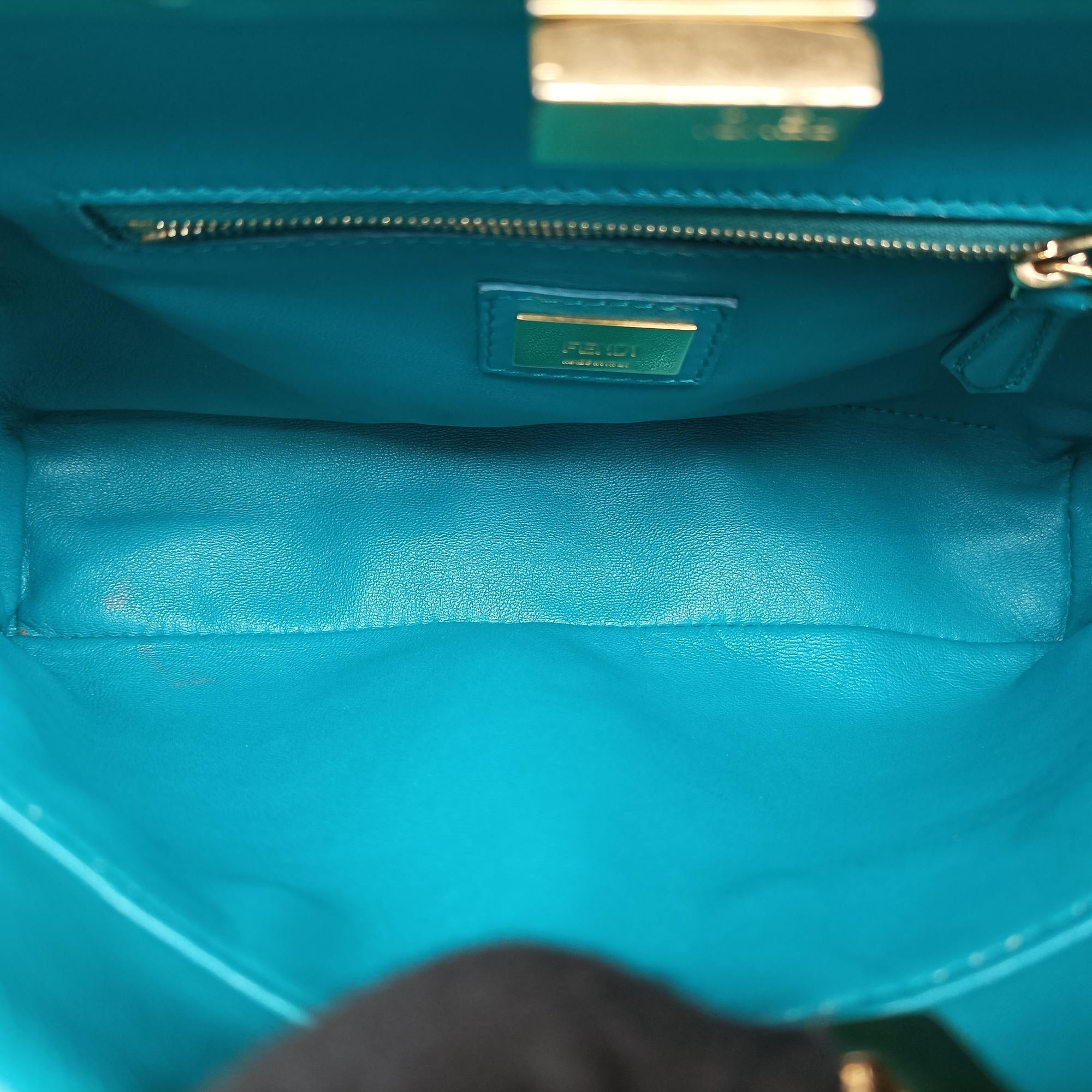 Pre-owned Fendi PEEKABOO Blue Leather 8BN244 shoulderbag | stylenewstar
