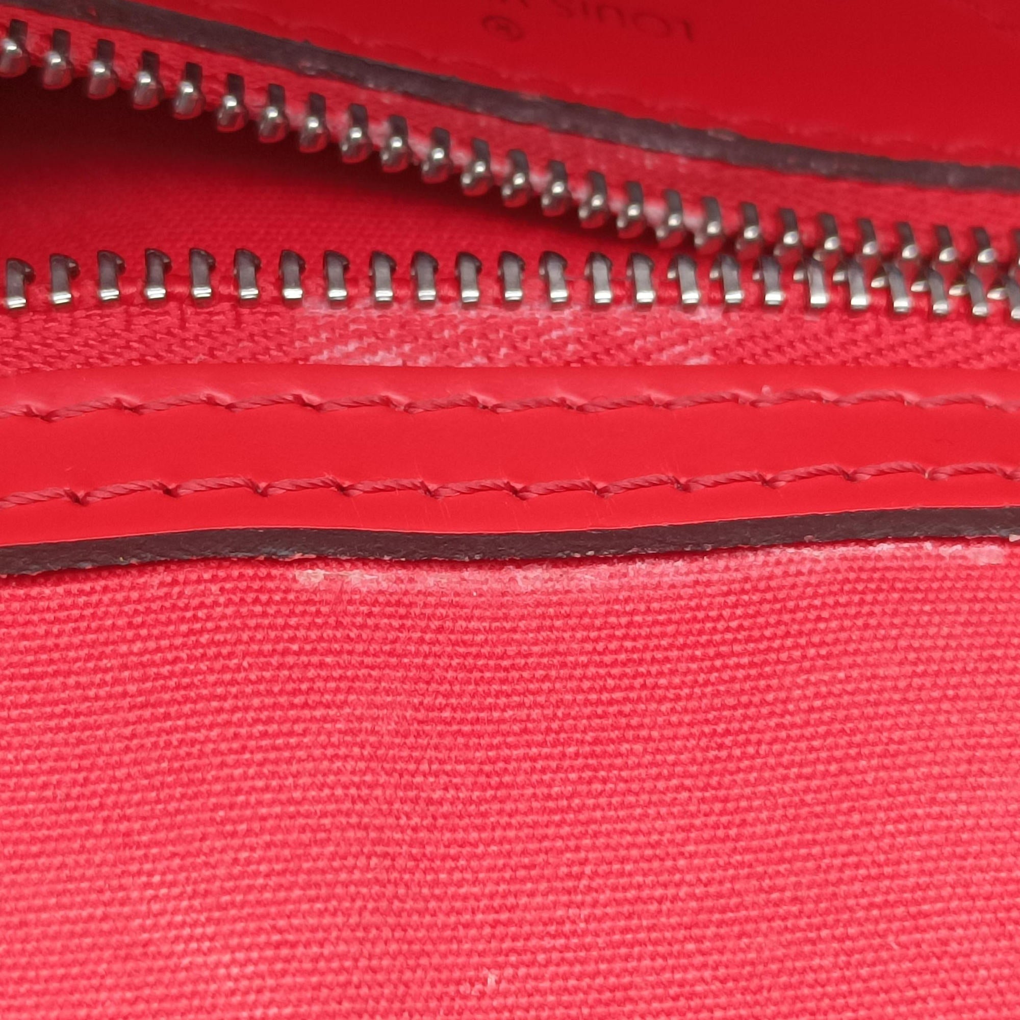 Pre-owned Louis Vuitton Brea MM Rubis Epi M4030E shoulderbag | stylenewstar