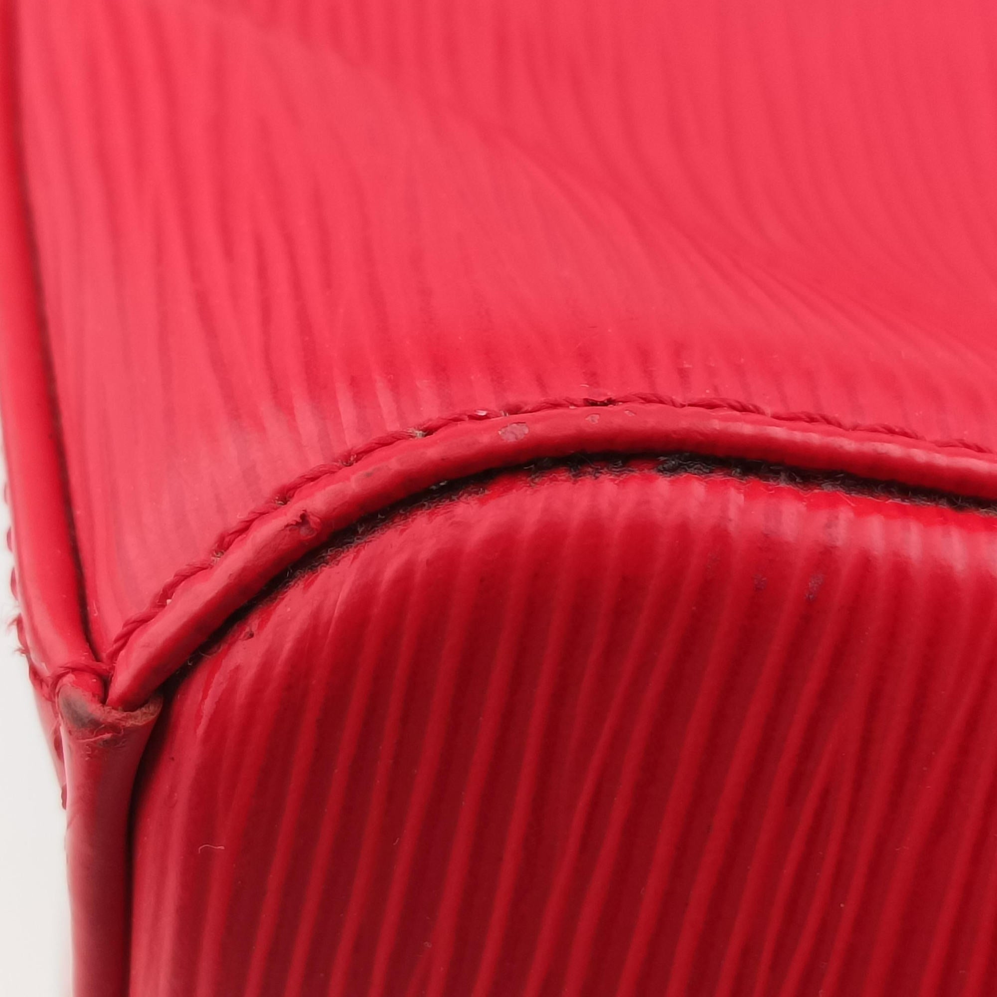 Pre-owned Louis Vuitton Brea MM Rubis Epi M4030E shoulderbag | stylenewstar