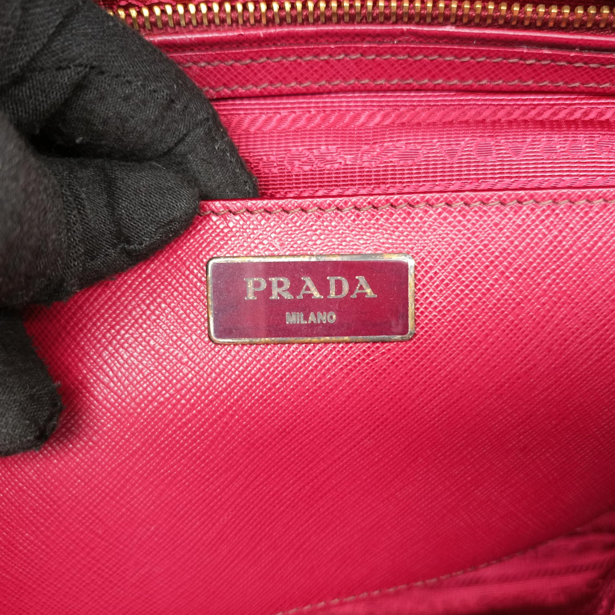 Secondhand Prada Galleria Front Pocket Red SAFFIANO Leather BN2674 shoulderbag | stylenewstar