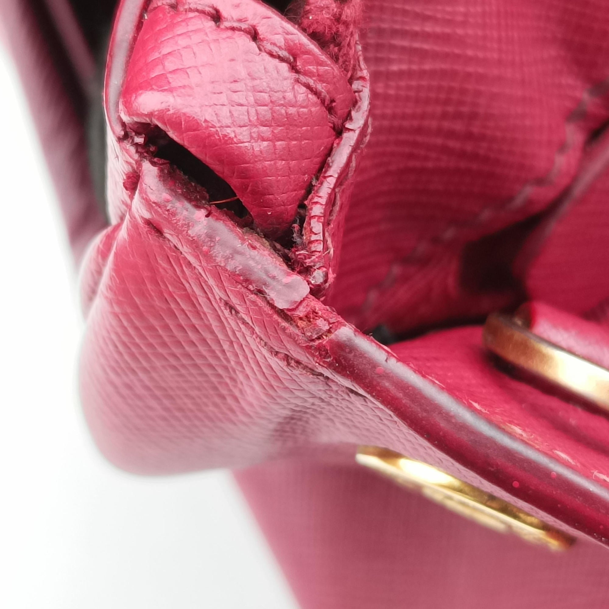 Secondhand Prada Galleria Front Pocket Red SAFFIANO Leather BN2674 shoulderbag | stylenewstar