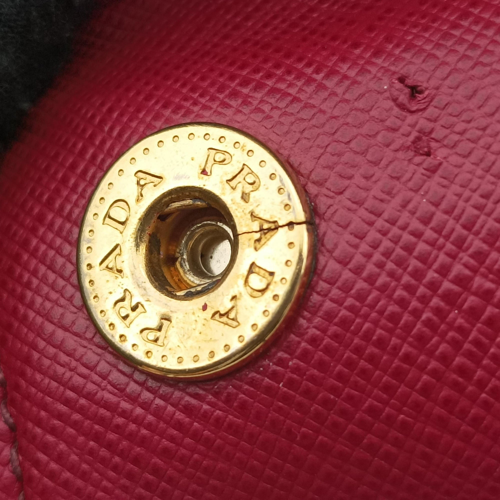 Secondhand Prada Galleria Front Pocket Red SAFFIANO Leather BN2674 shoulderbag | stylenewstar