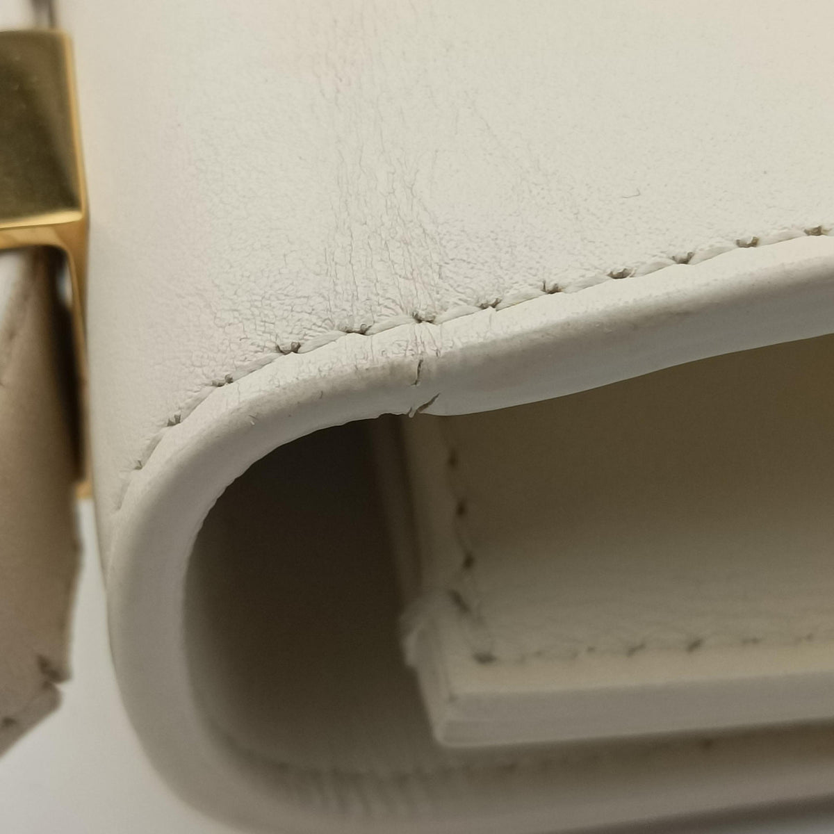 Vintage Christian Dior 30 Montaigne White leather  shoulderbag | stylenewstar