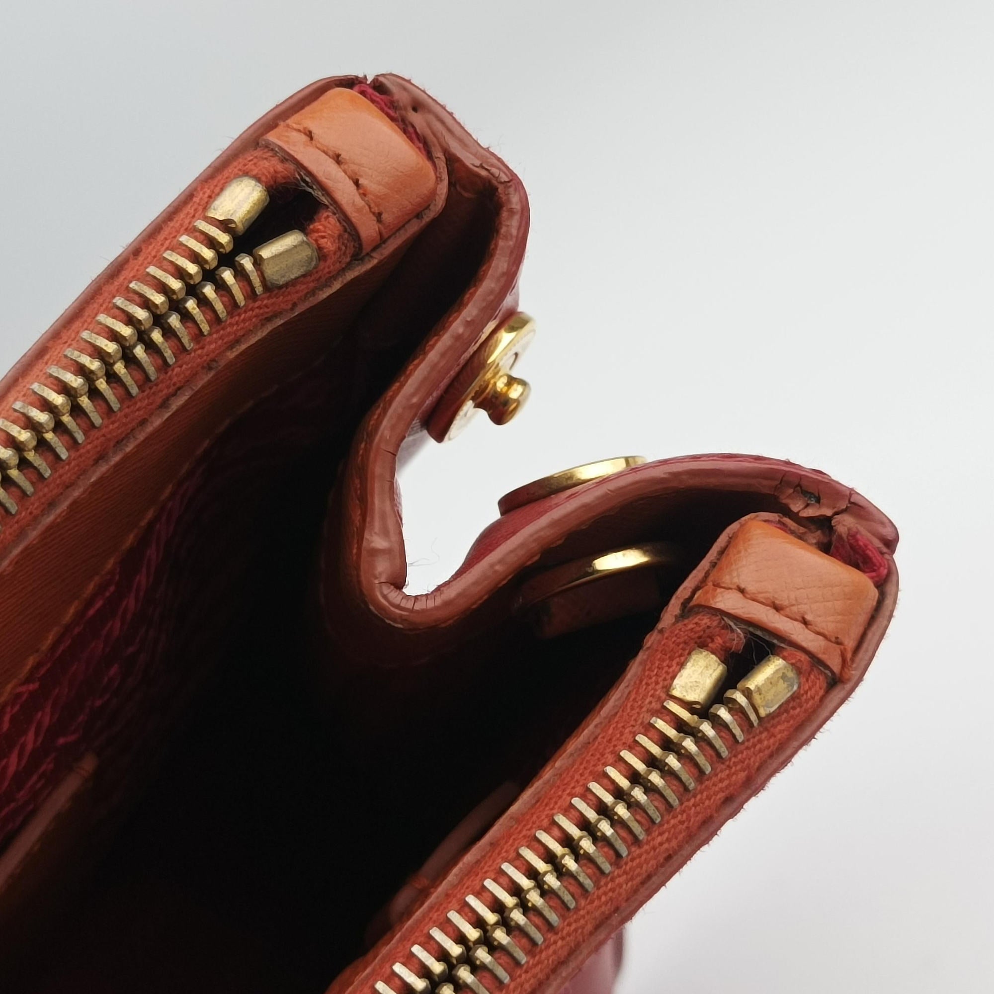Pre-owned Prada Galleria Orange×red SAFFIANO Leather BN1844 clutchbag | stylenewstar