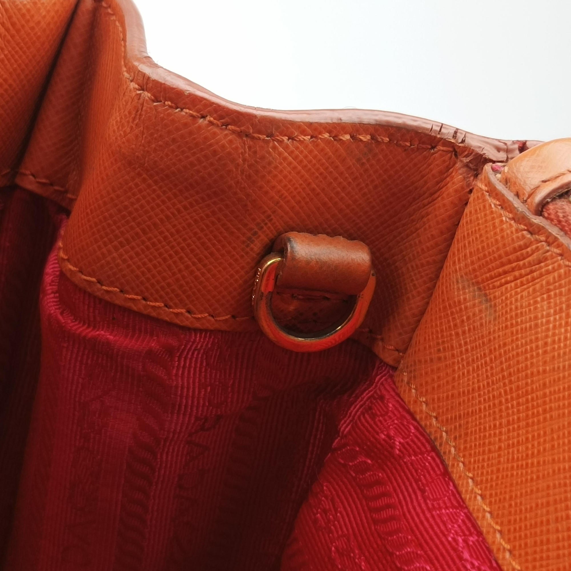 Pre-owned Prada Galleria Orange×red SAFFIANO Leather BN1844 clutchbag | stylenewstar