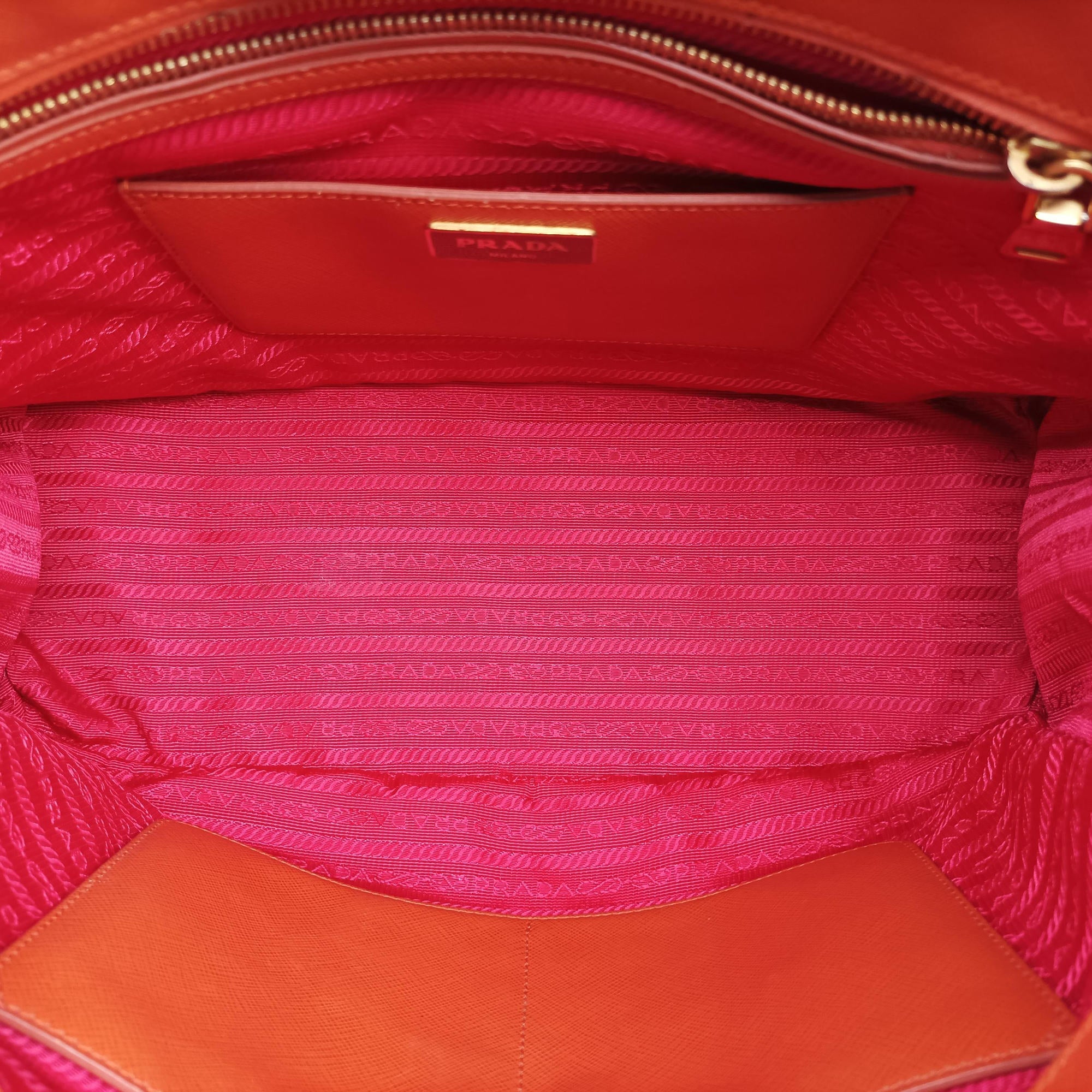 Pre-owned Prada Galleria Orange×red SAFFIANO Leather BN1844 clutchbag | stylenewstar