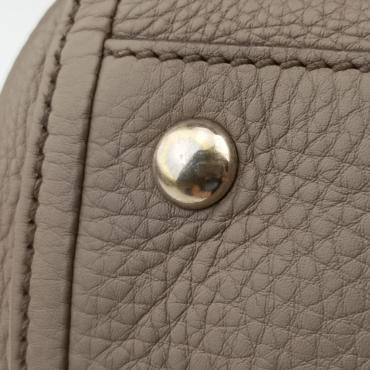 Vintage Gucci Soho Gray beige Leather 282307 handbag | stylenewstar