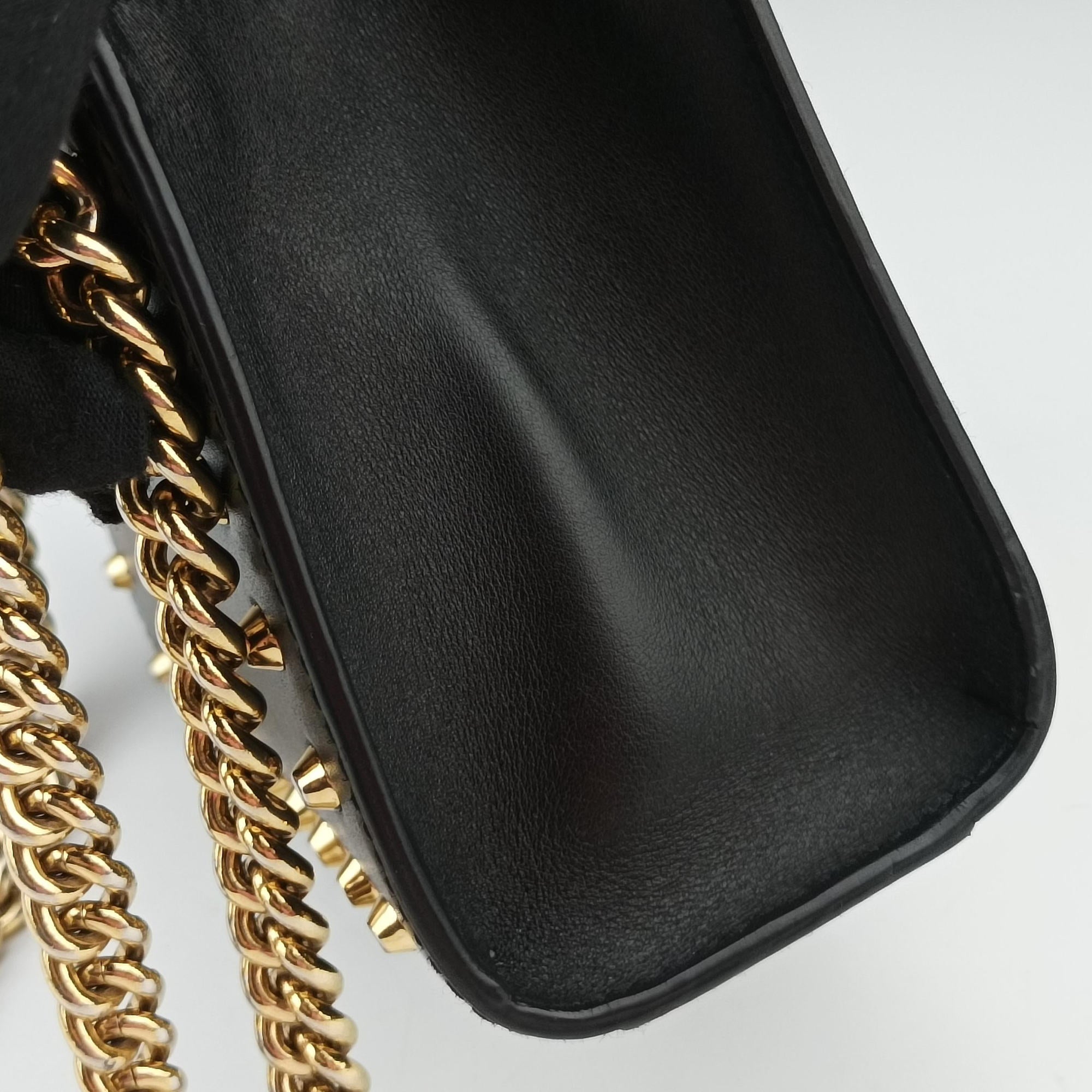 Secondhand Gucci Padlock Black Leather 432182 shoulderbag | stylenewstar