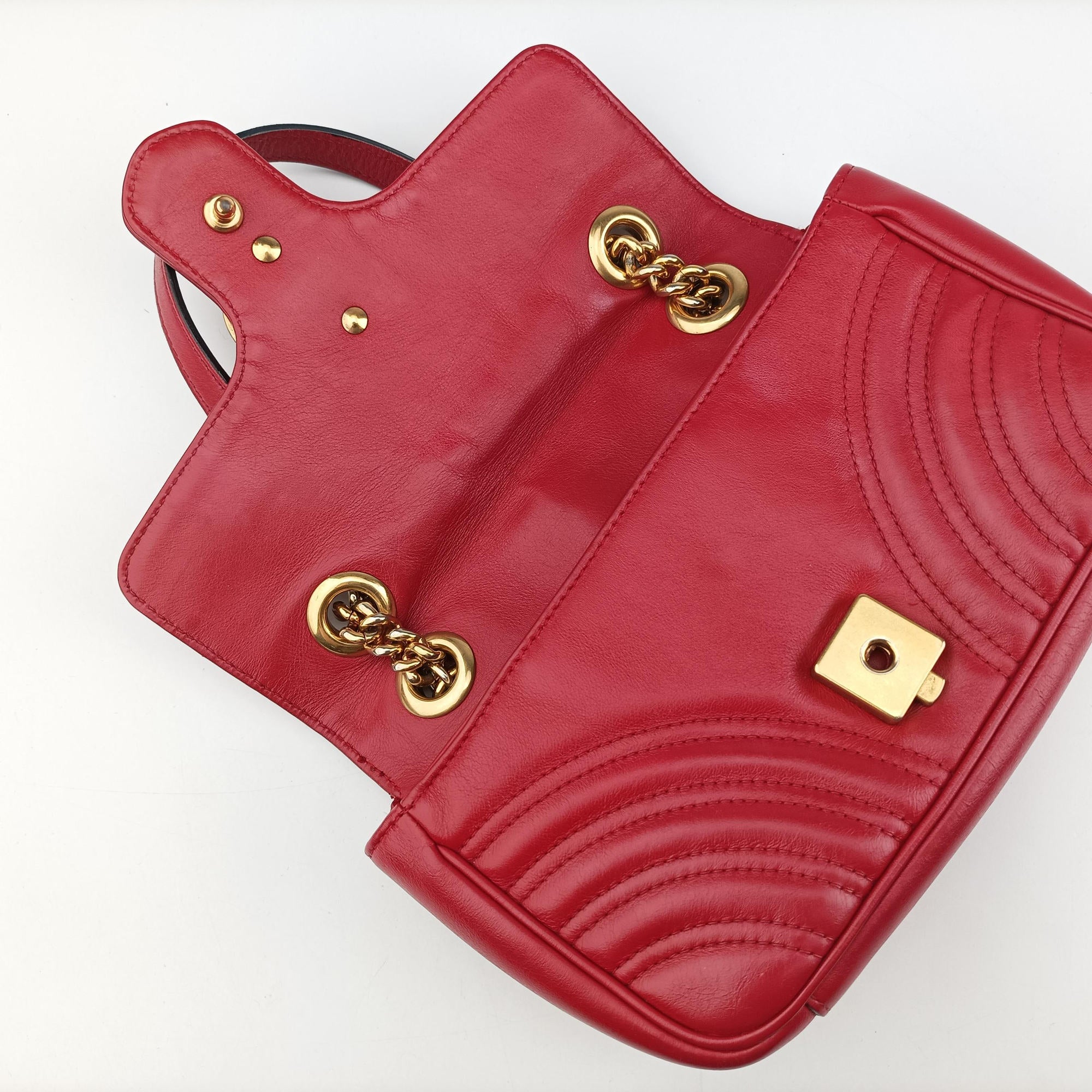 Pre-owned Gucci GG Marmont Red Leather 446744 shoulderbag | stylenewstar