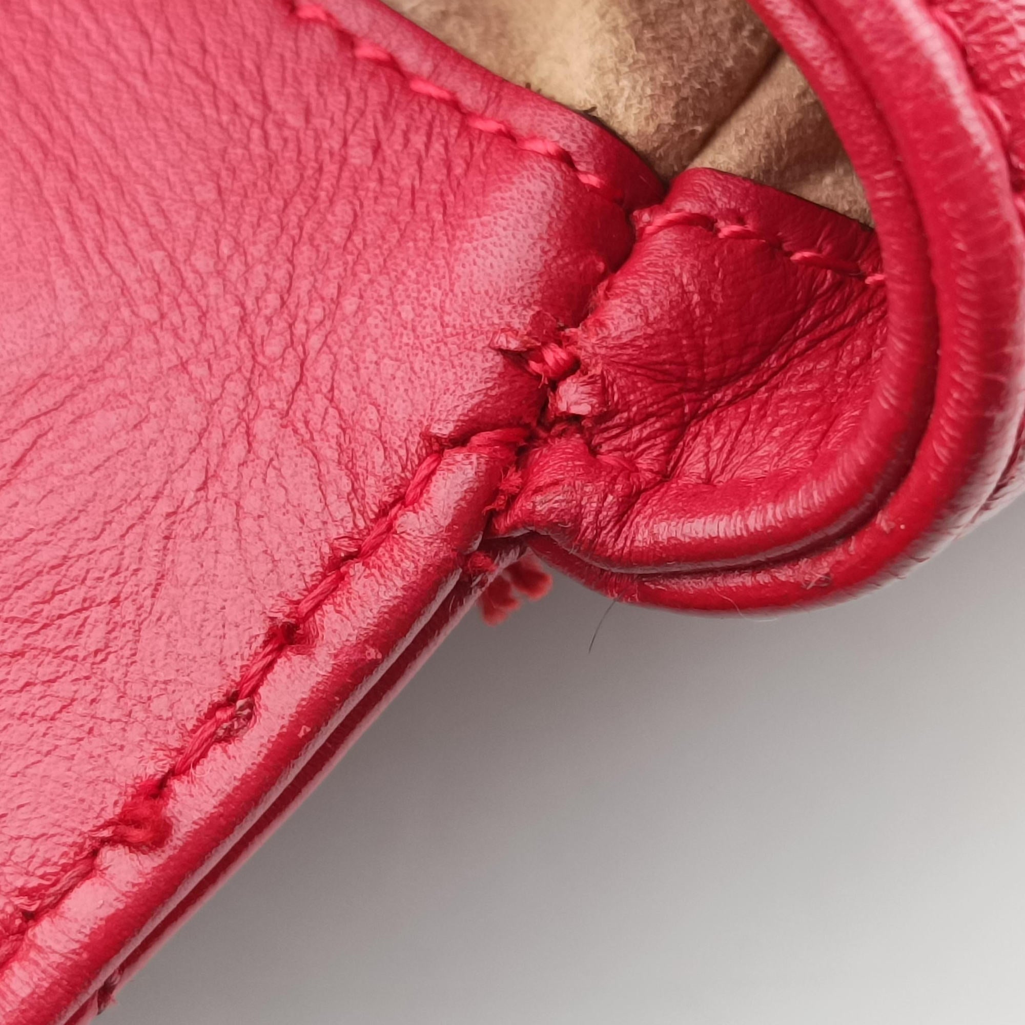 Pre-owned Gucci GG Marmont Red Leather 446744 shoulderbag | stylenewstar