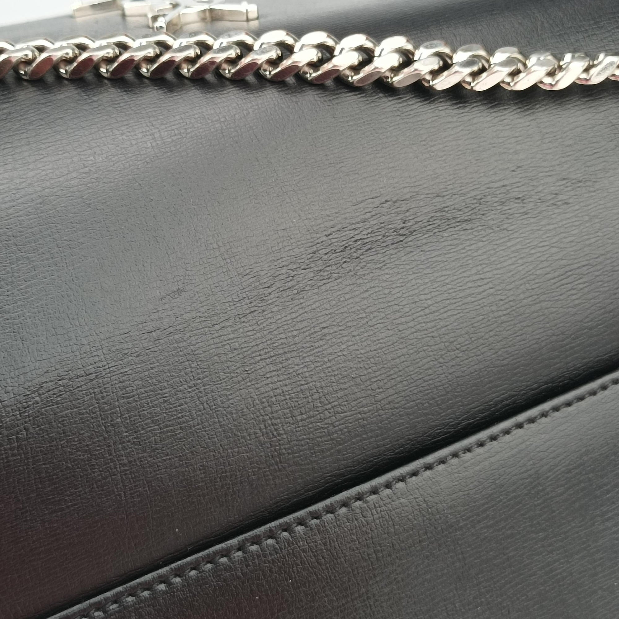 Pre-owned Yves Saint Laurent SUNSET Black Leather 442906 shoulderbag | stylenewstar